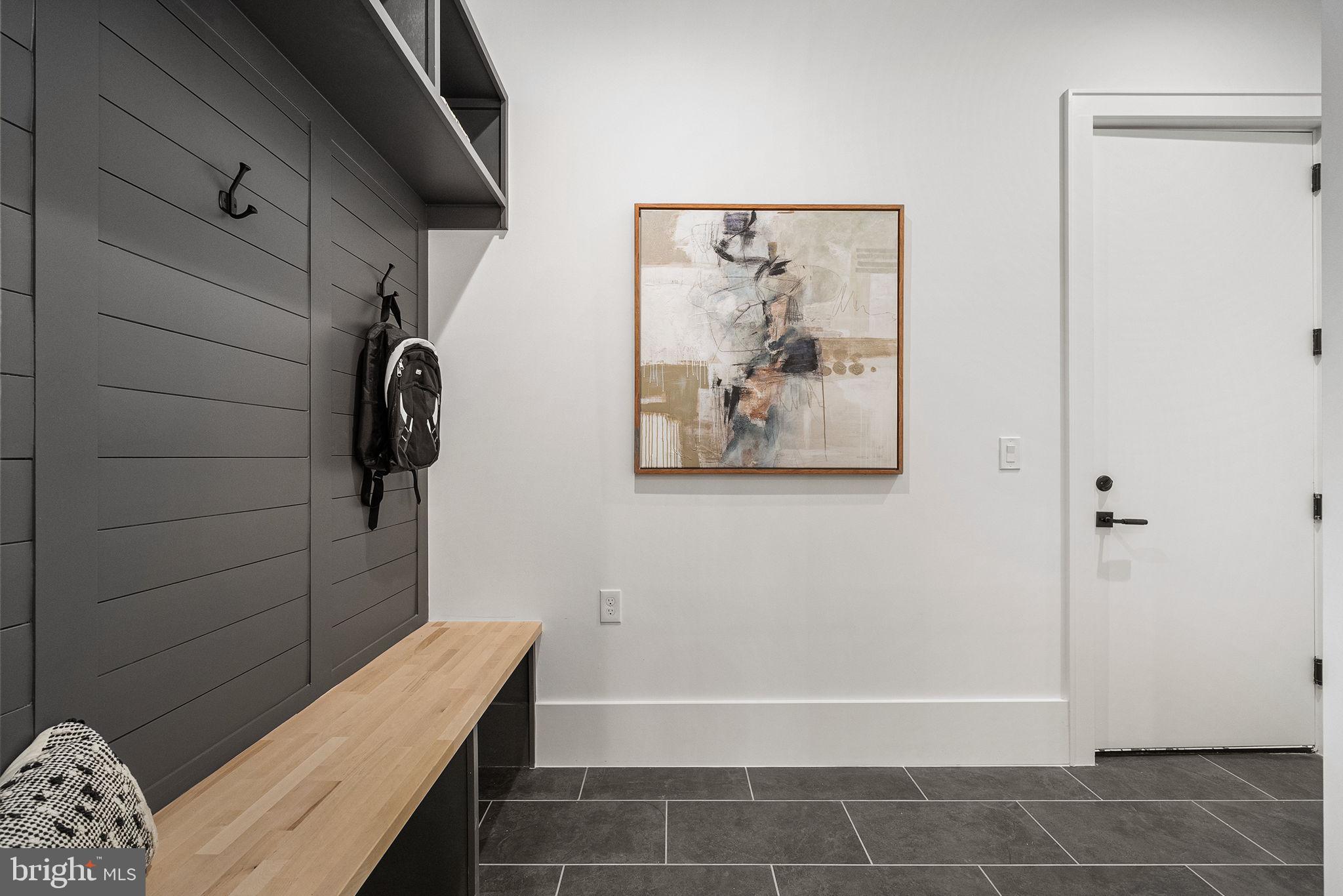 BROYHILL FOREST - Residential