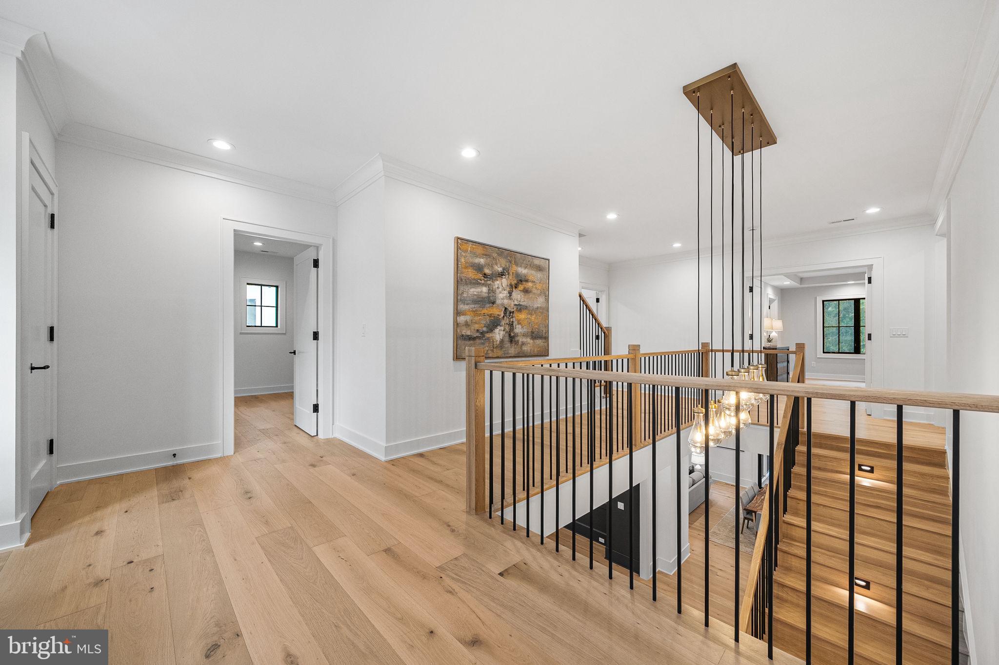 BROYHILL FOREST - Residential