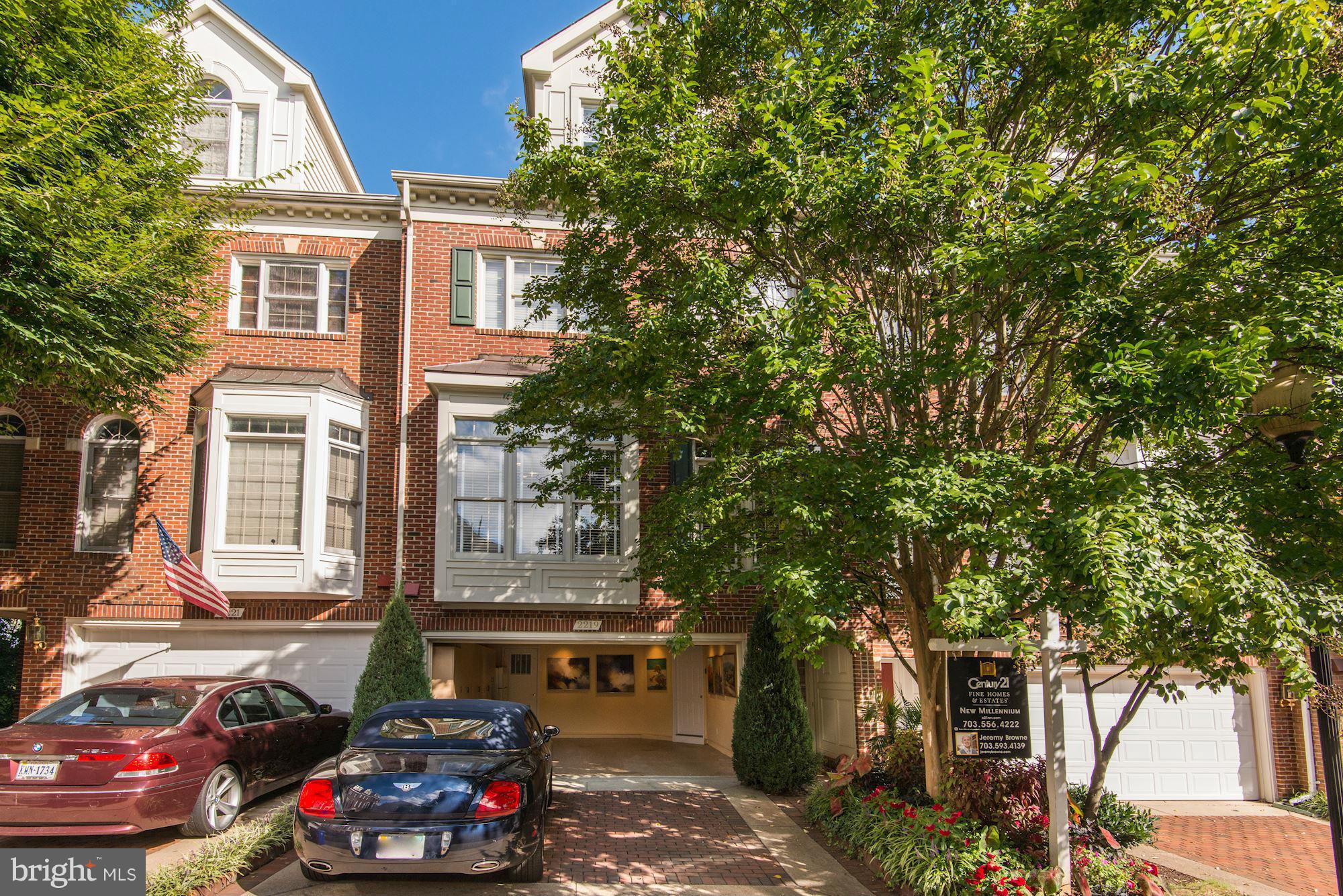 PALISADES PARK - Residential