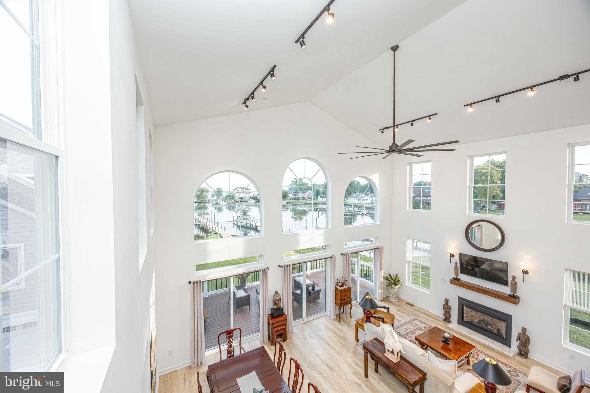 LONG BEACH ESTATES - Residential