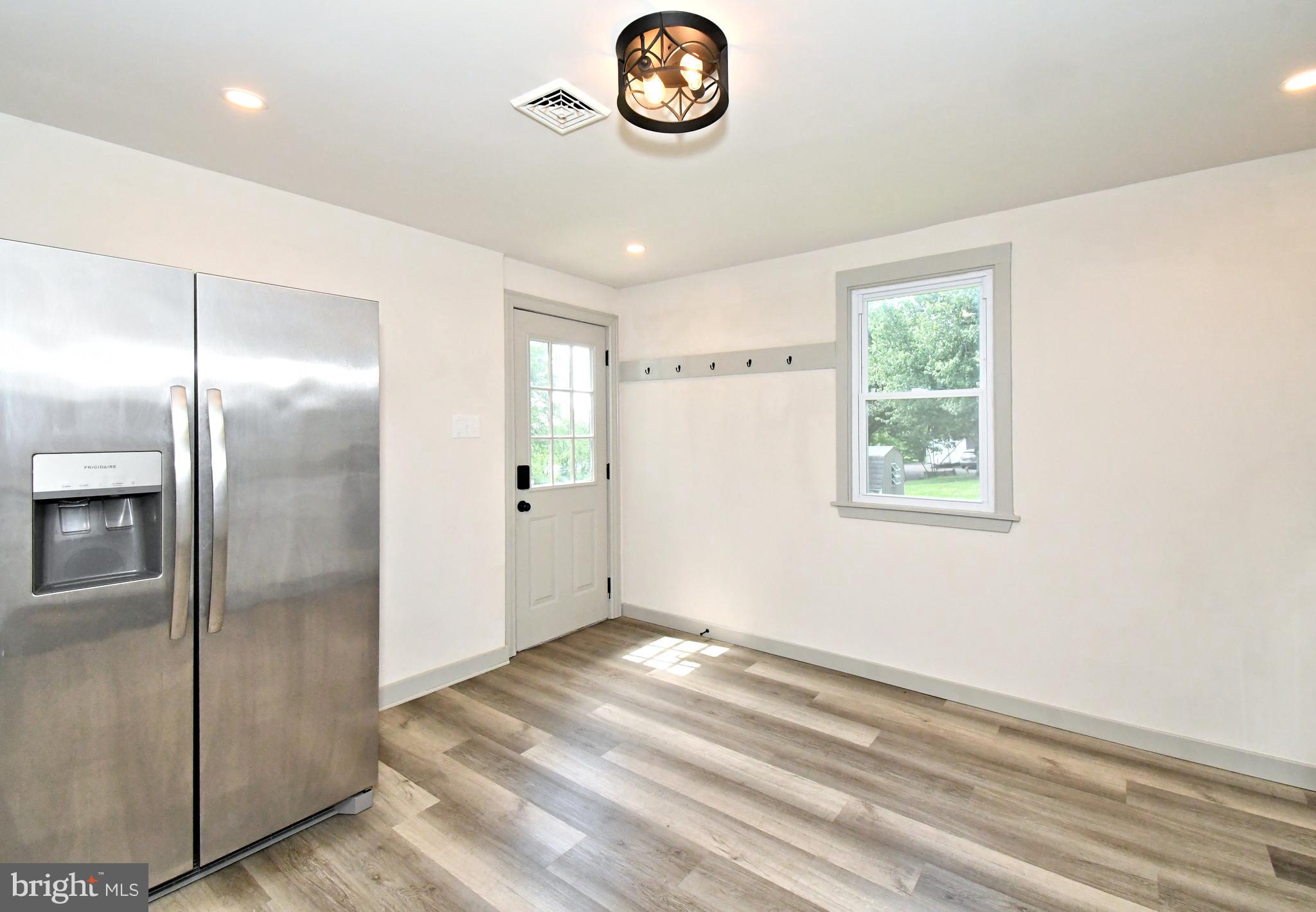 NON AVAILABLE - Residential
