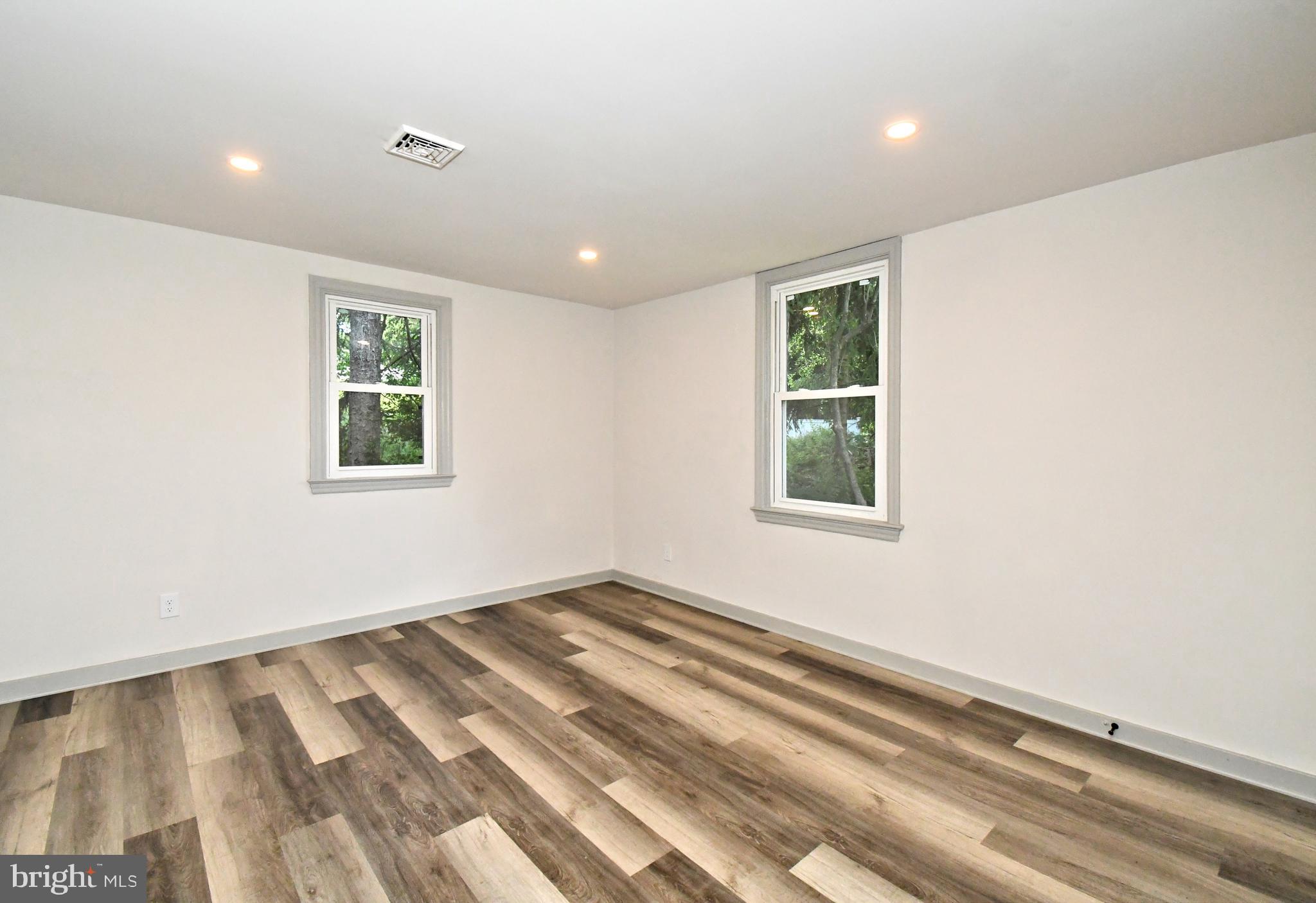 NON AVAILABLE - Residential