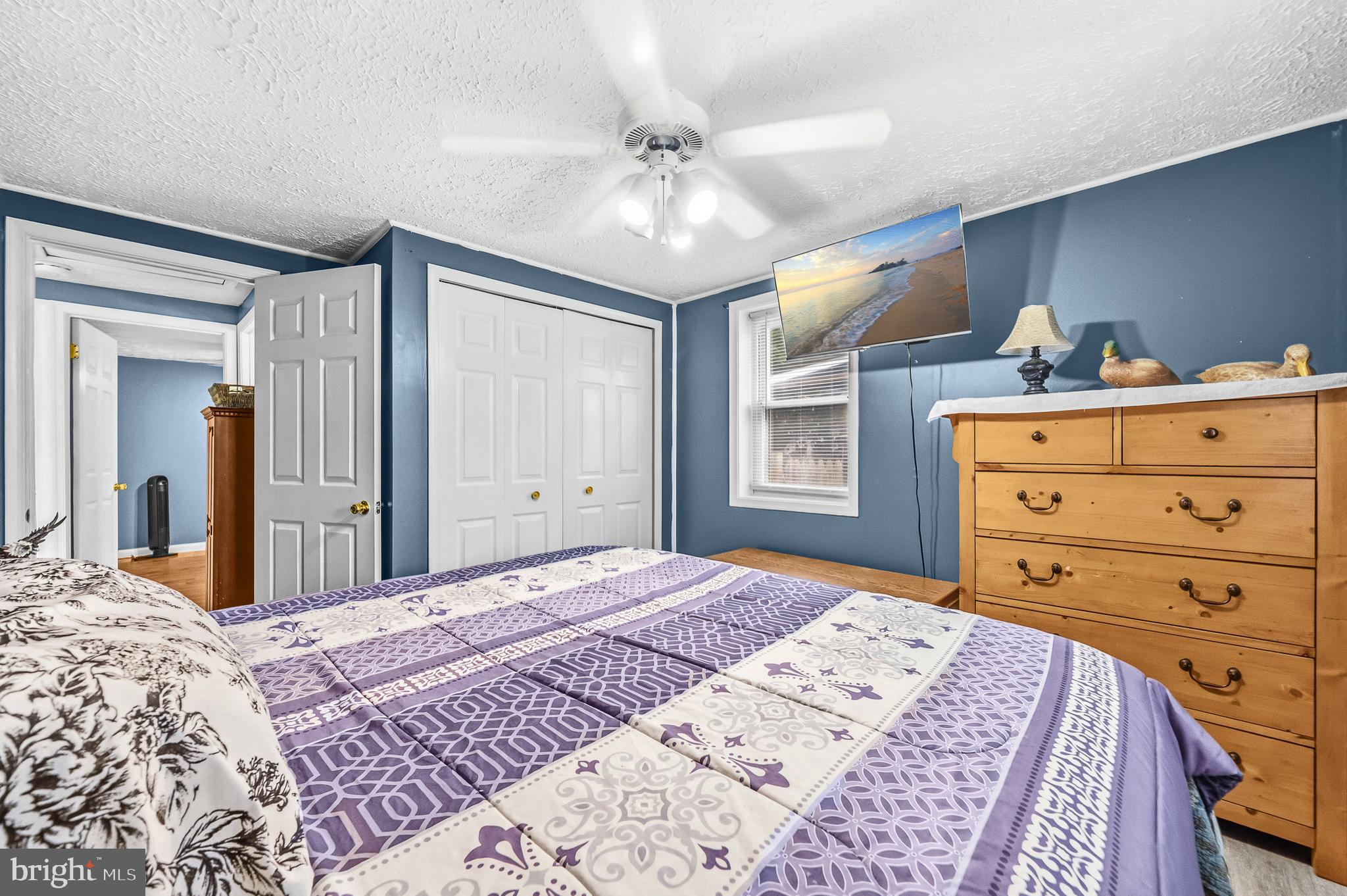 HILLCREST - Residential