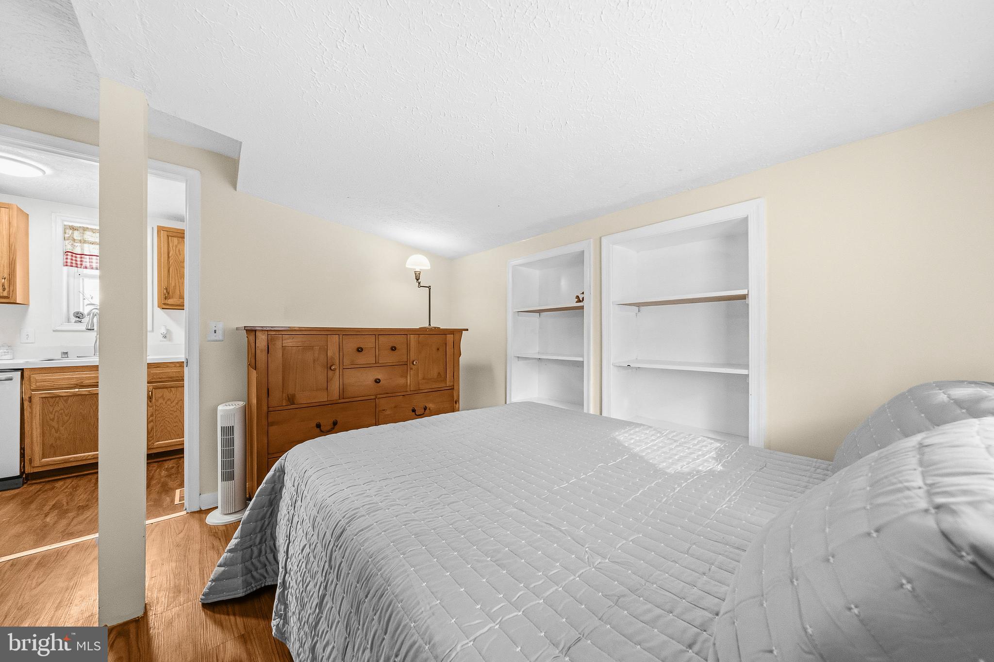 HILLCREST - Residential