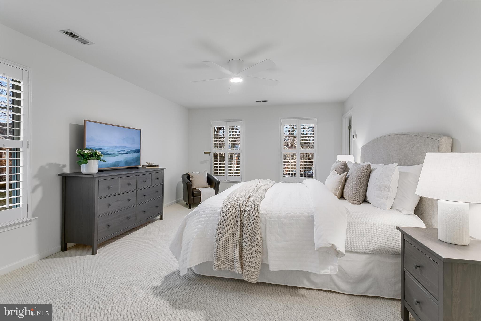 WOODLEA MANOR - Residential