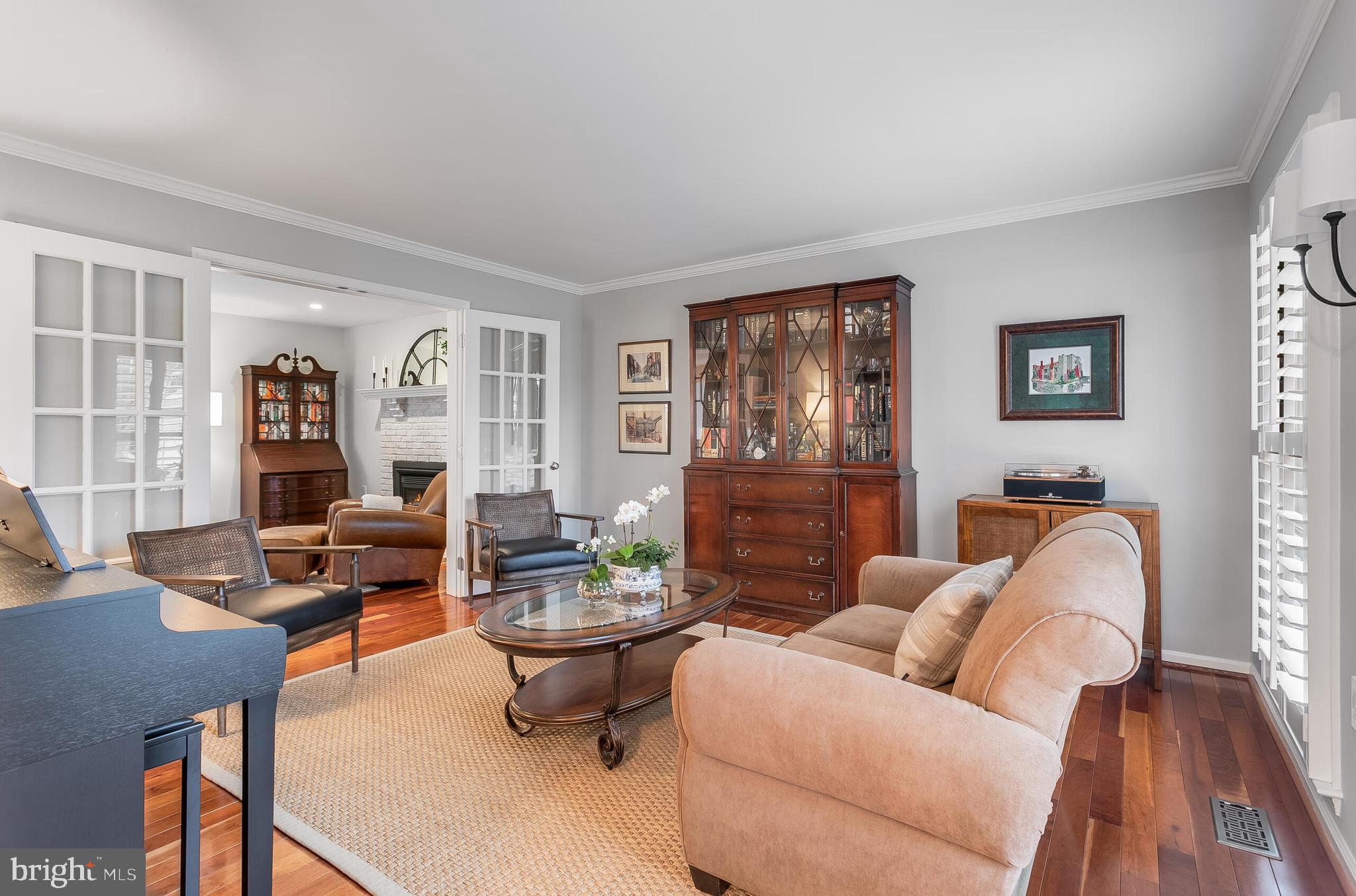 WOODLEA MANOR - Residential
