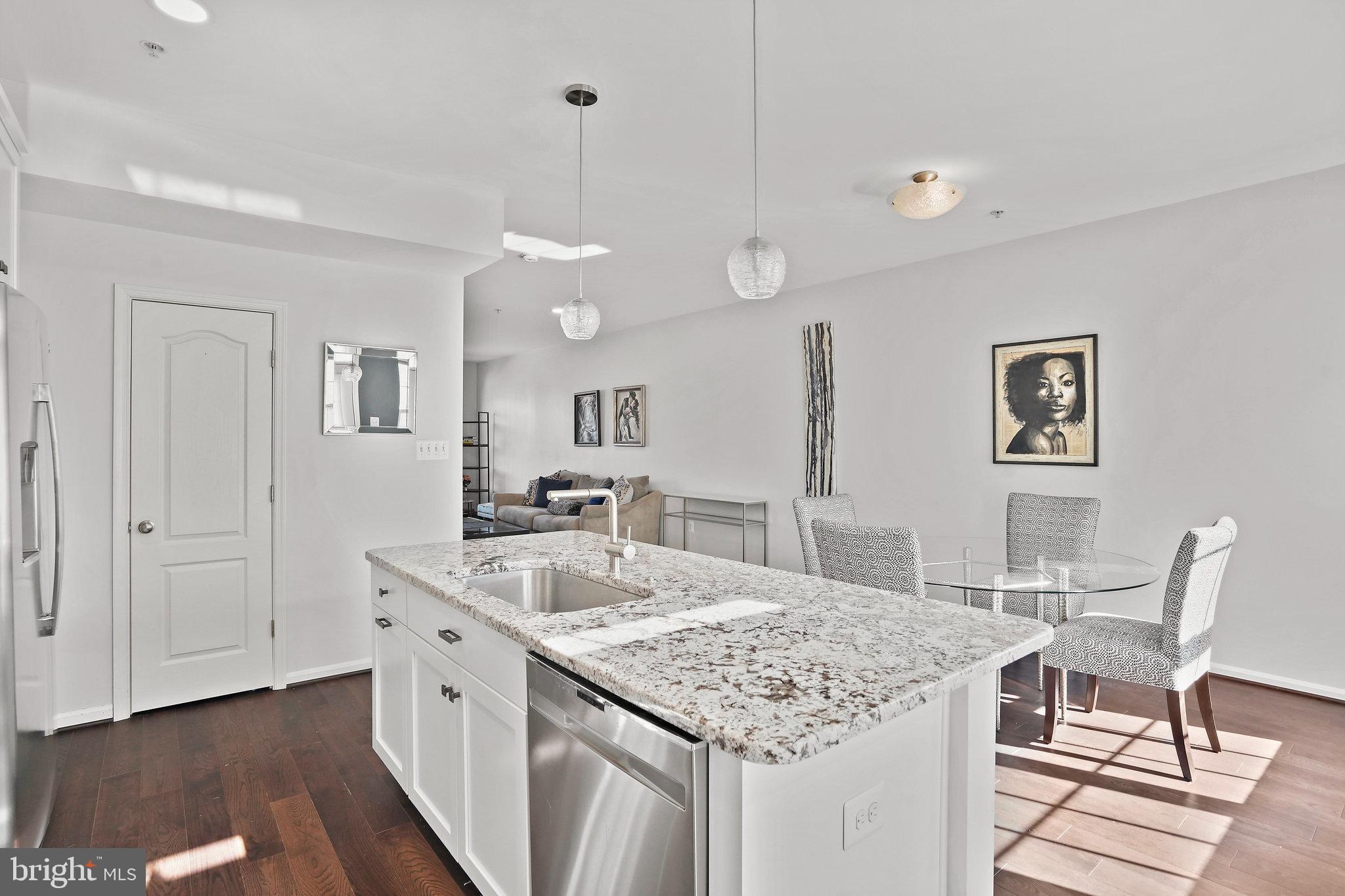 THE CRESCENT AT CHERRY LANE - Residential