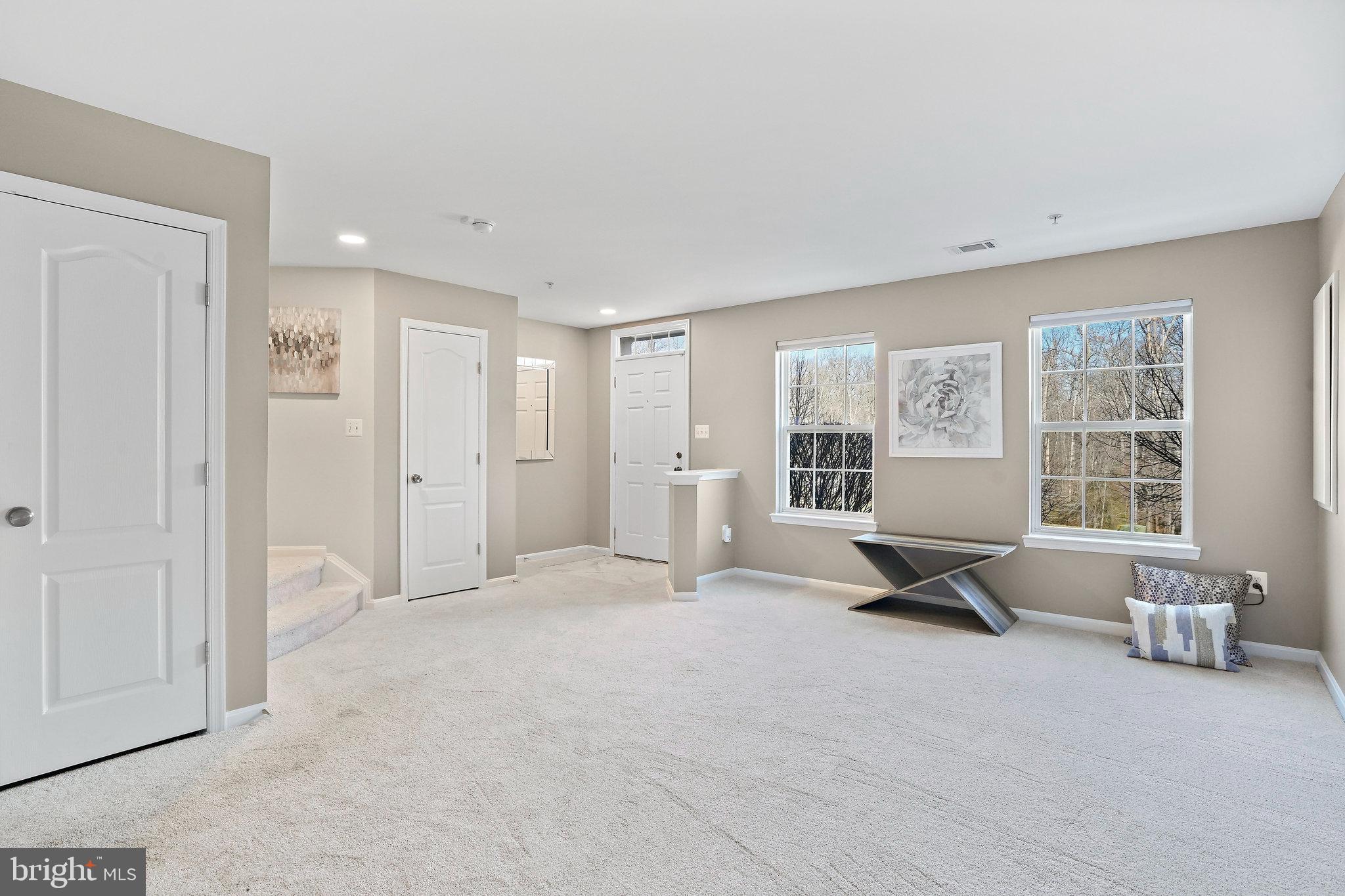 THE CRESCENT AT CHERRY LANE - Residential