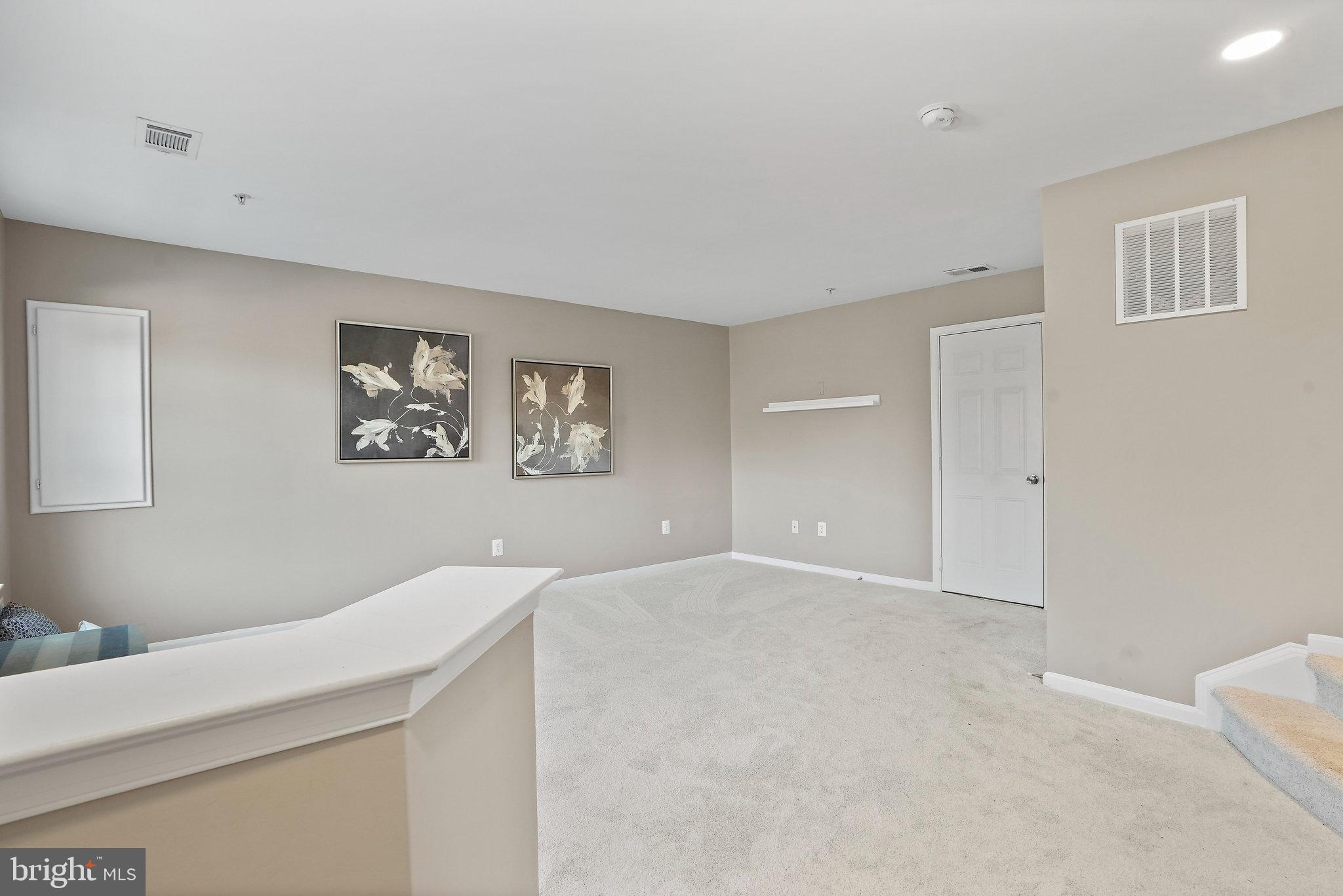 THE CRESCENT AT CHERRY LANE - Residential