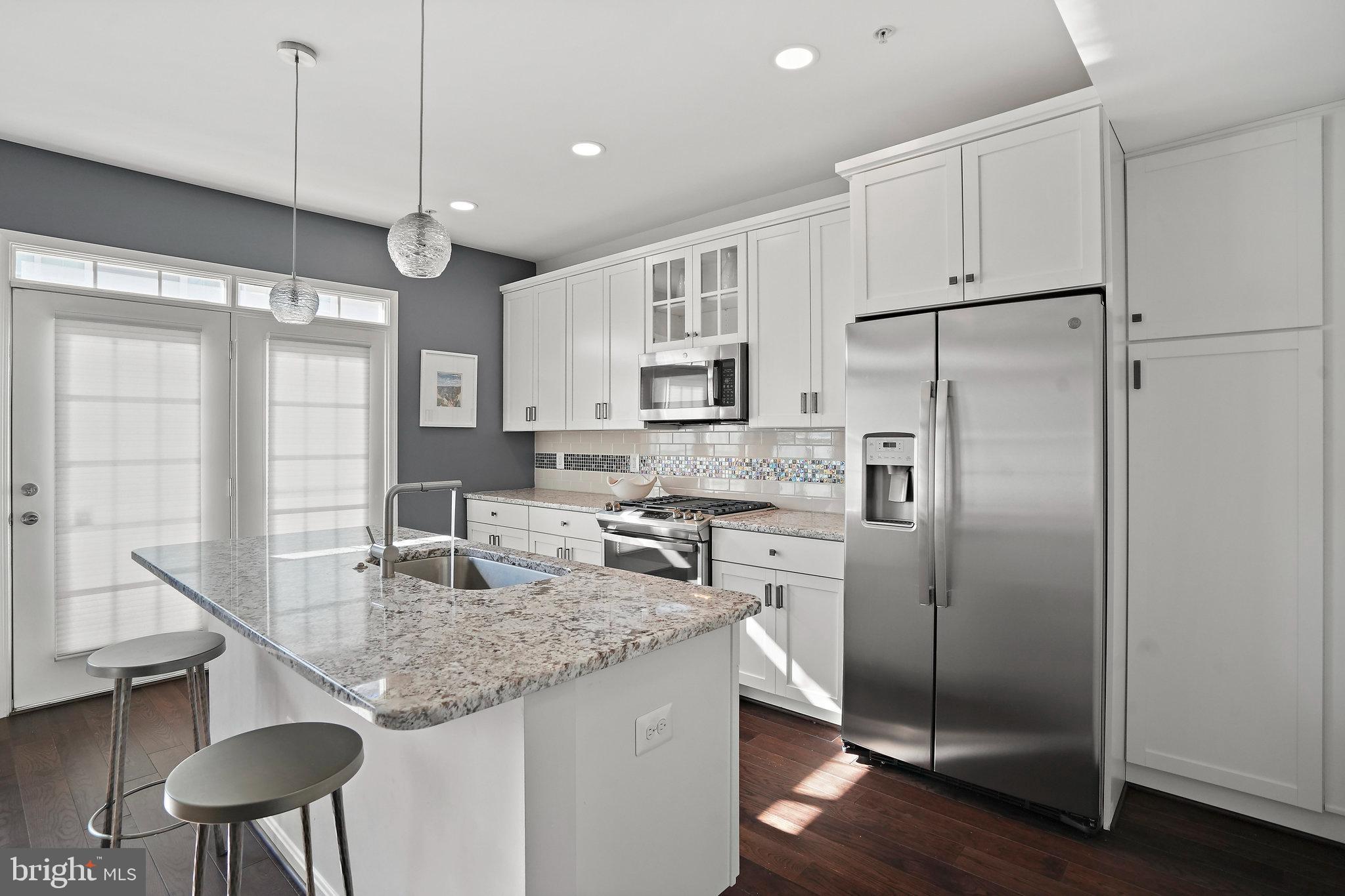 THE CRESCENT AT CHERRY LANE - Residential