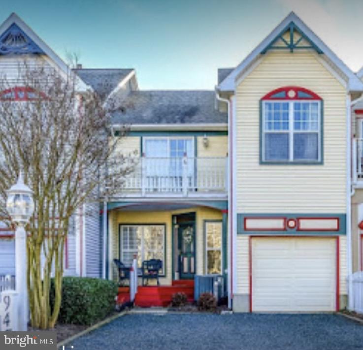 Beautiful Townhome in Prestigious Marina Village! This Lovely Unit is situated on a Wide Quiet Canal! Enjoy Sunrises or Sunsets from Your Waterfront Deck (Under the Awning if you so choose) or From the Beautiful Screened 3 Season Room. Stroll to the OP Yacht Club for Dining Al Fresco,  Lounge in the Pool or Entertainment. Watch the Wildlife or Crab from Your Watefront Deck 

This Property boasts $165K in Renovations and Upgrades! In 2O19 New Roof, New Awning, Upgraded Primary Closet.  2O2O Renovation in Primary Bath  to include;
 New Custom Calabria Marble Vanity Top and Backsplash, New Tiled Shower with Custom Marble Inlay, New Dual Shower Head and Built-In Niches, New Access Panel to Gorgeous Soaking Tub , Lux LVF  Flooring Throughout Including Stairs,  Kitchen Reno included New Granite Countertops with Extended Counter,  New Cabnet Faces, Custom Built-in Over Sink, Upgraded Sprinkler Heads, Smoke Detectors and Co2  Detectors.  2O21 Top of the Line Tankless Water Heater which converted Stove to Gas,  New Kitchen Appliances, 2O22 Completely New PVC Railings on All 4 Decks, In Primary New Exterior Door(to Deck) and Window
