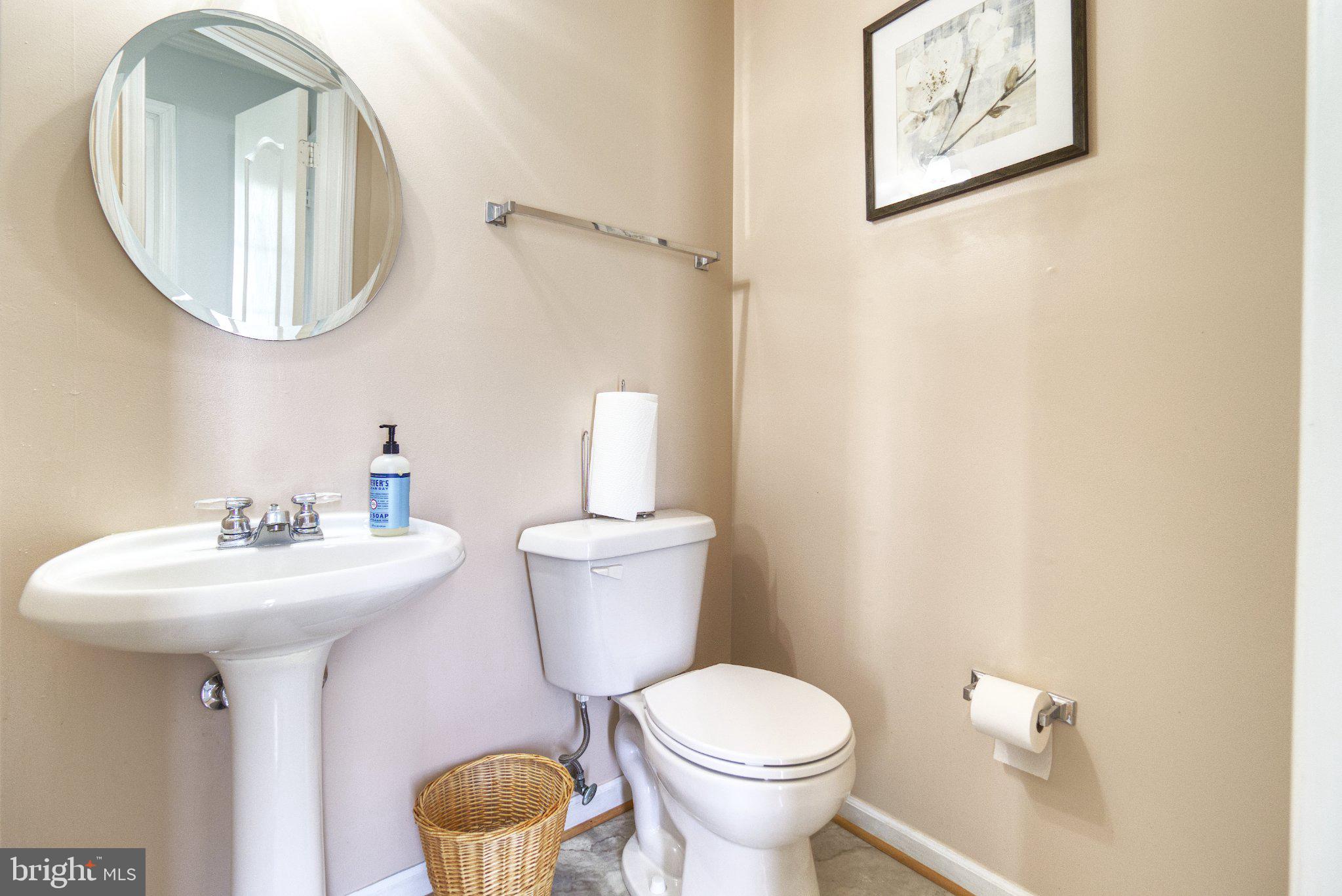 SOUTH HAMPTON - Residential