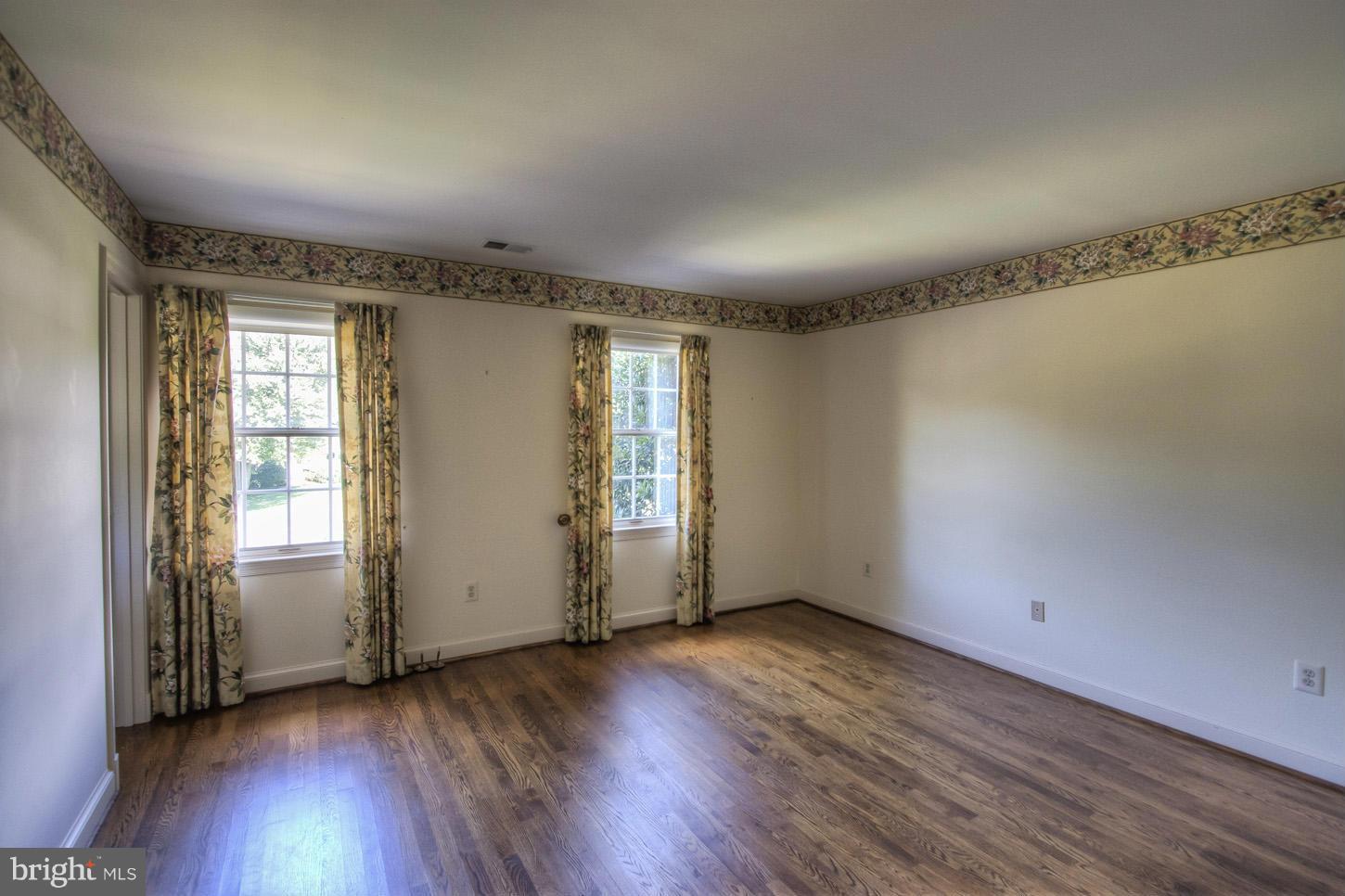 SUMMERWOOD - Residential