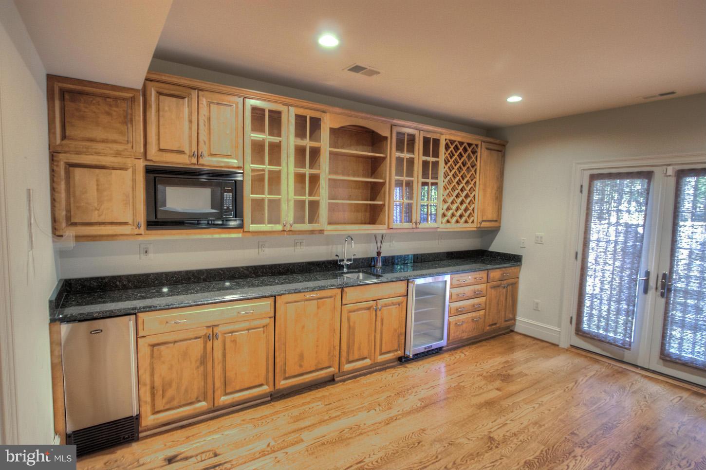 SUMMERWOOD - Residential