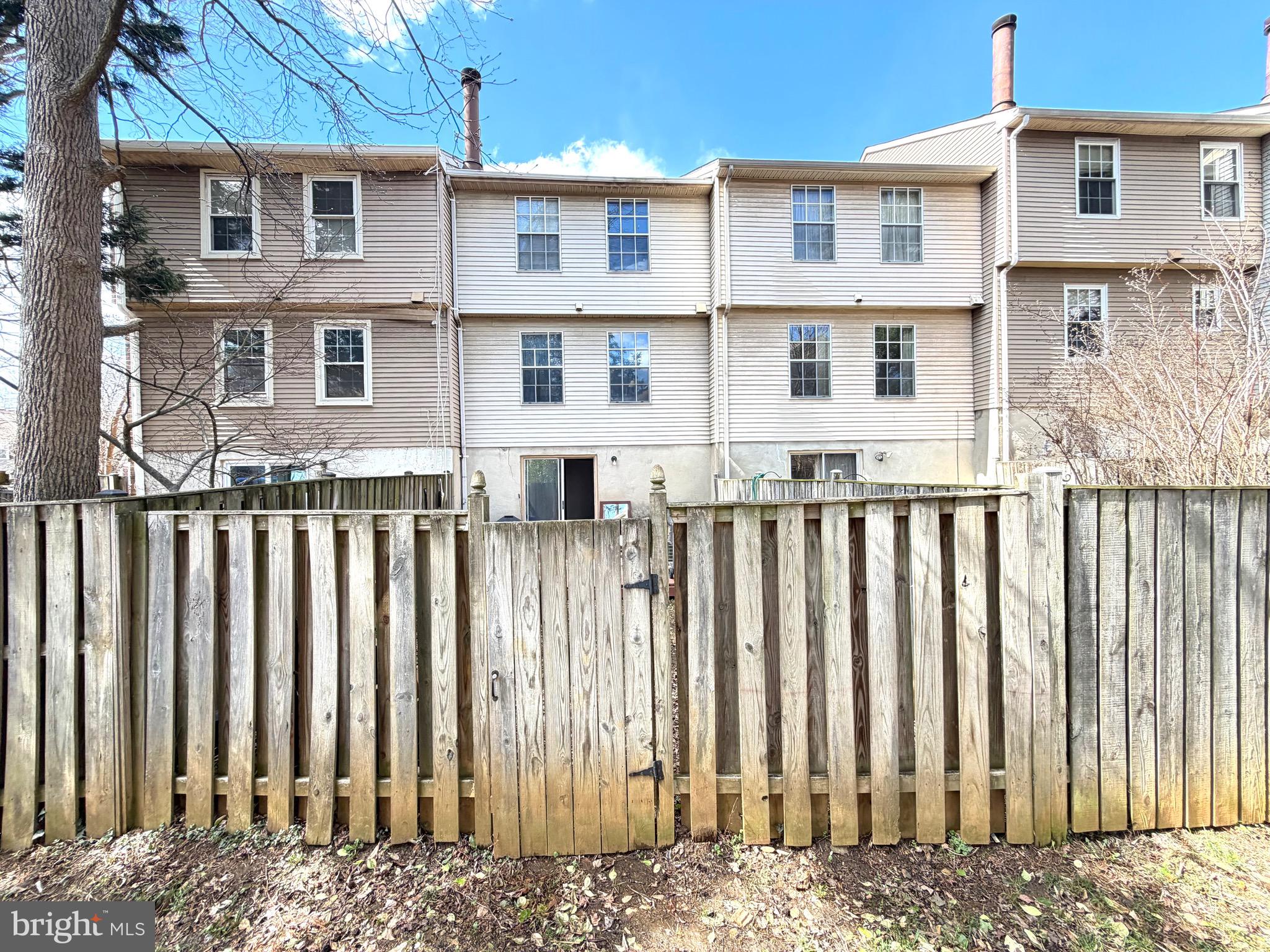 MARBLE HILL - Residential