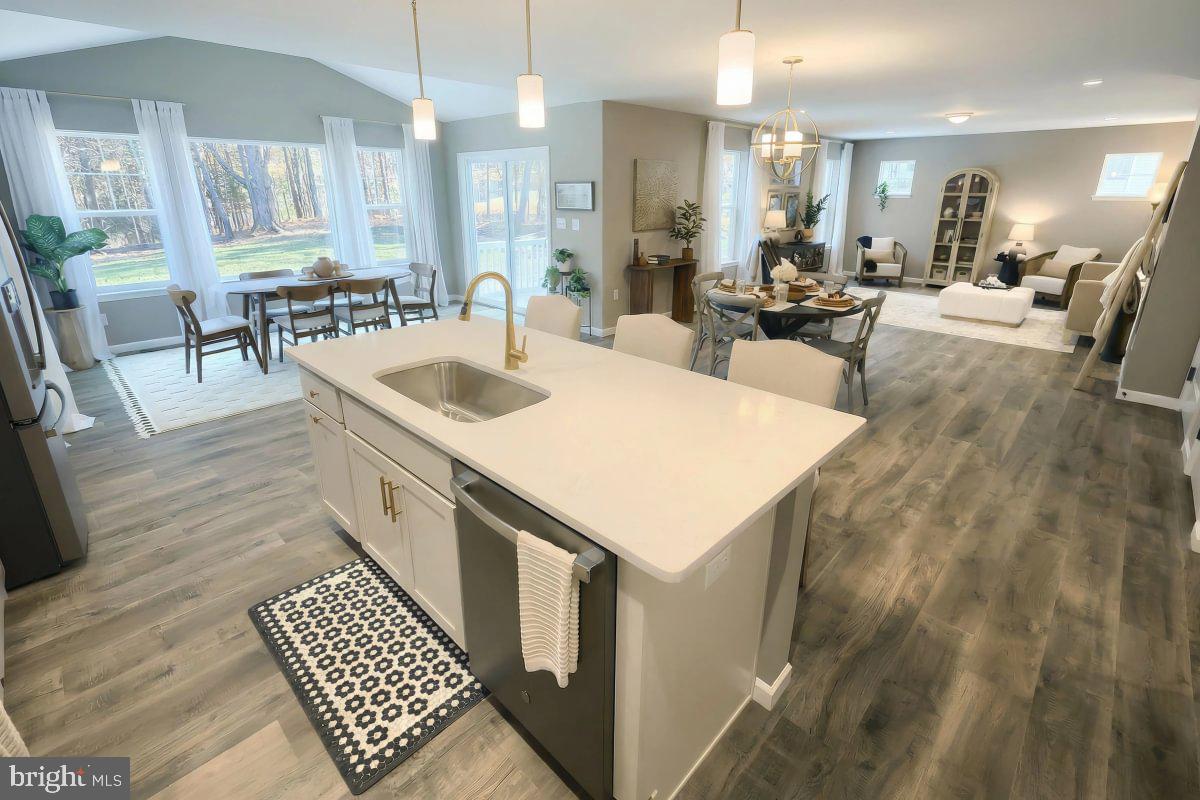 DEERFIELD ESTATES - Residential