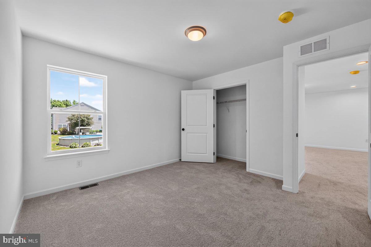 DEERFIELD ESTATES - Residential
