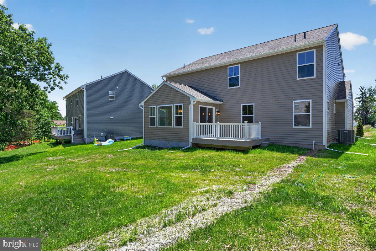 DEERFIELD ESTATES - Residential