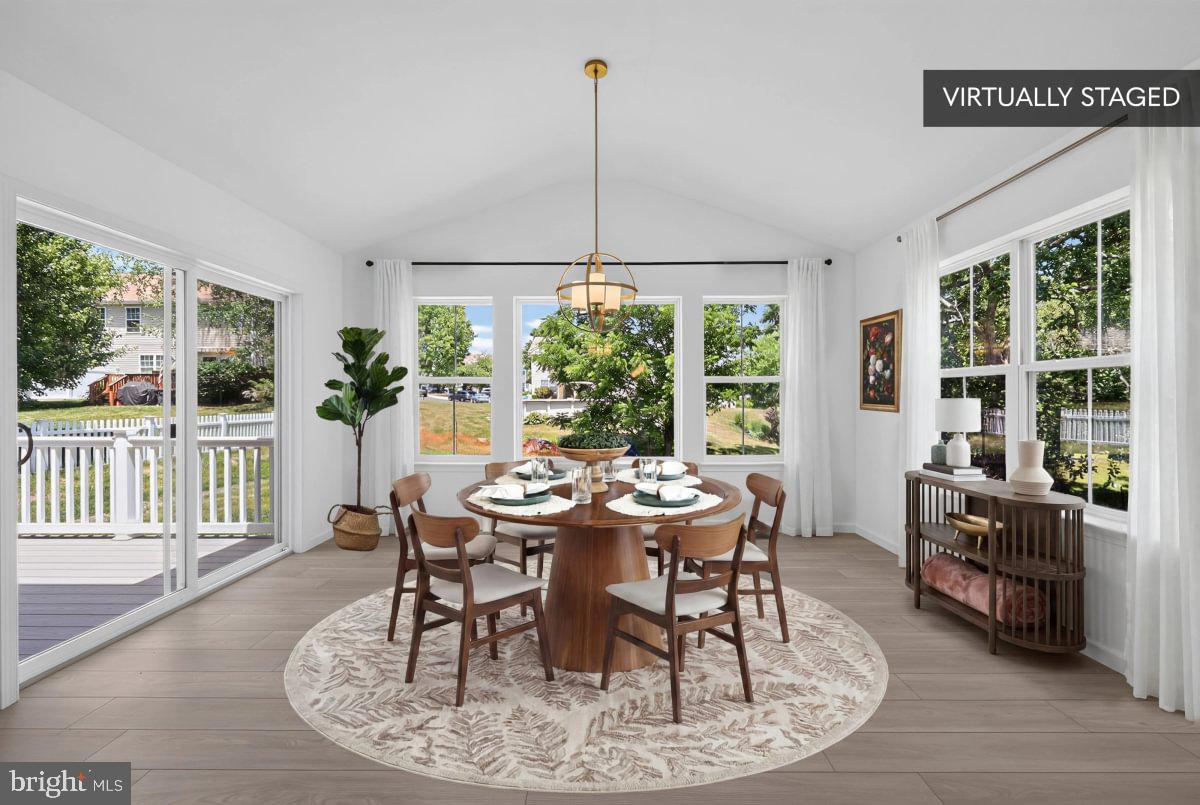 DEERFIELD ESTATES - Residential