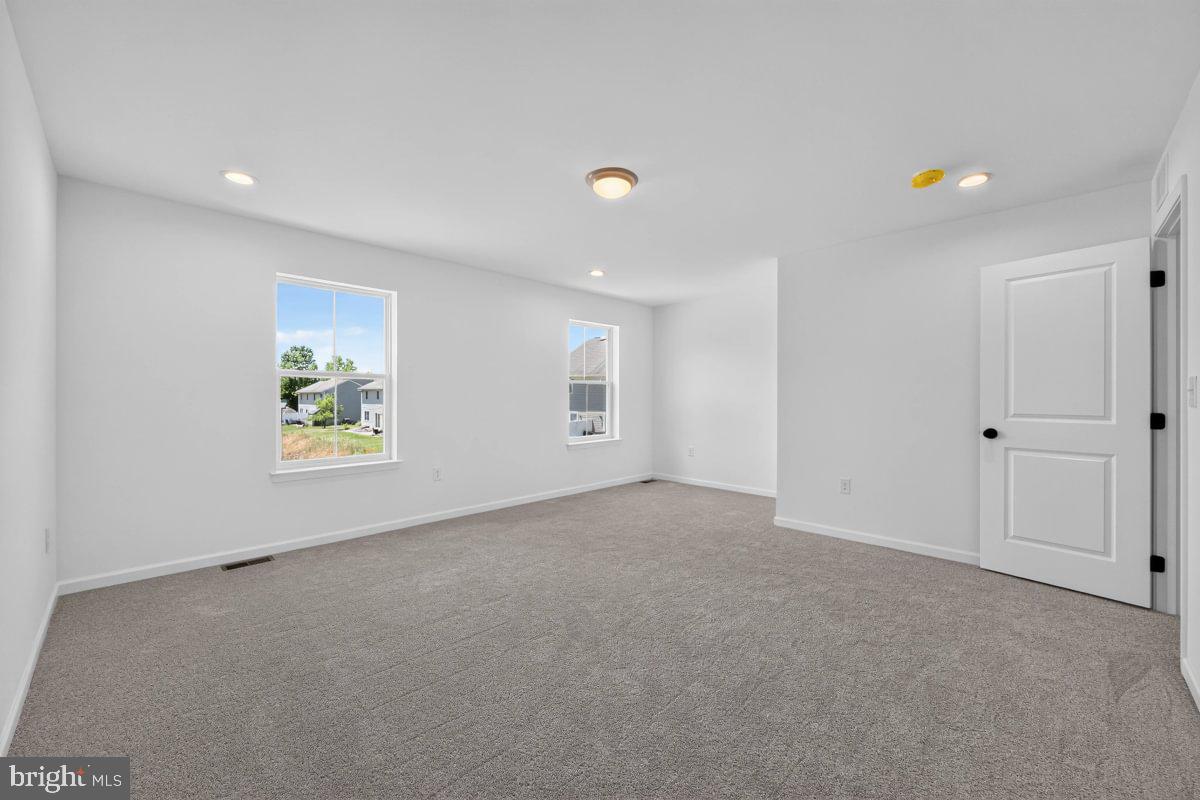 DEERFIELD ESTATES - Residential
