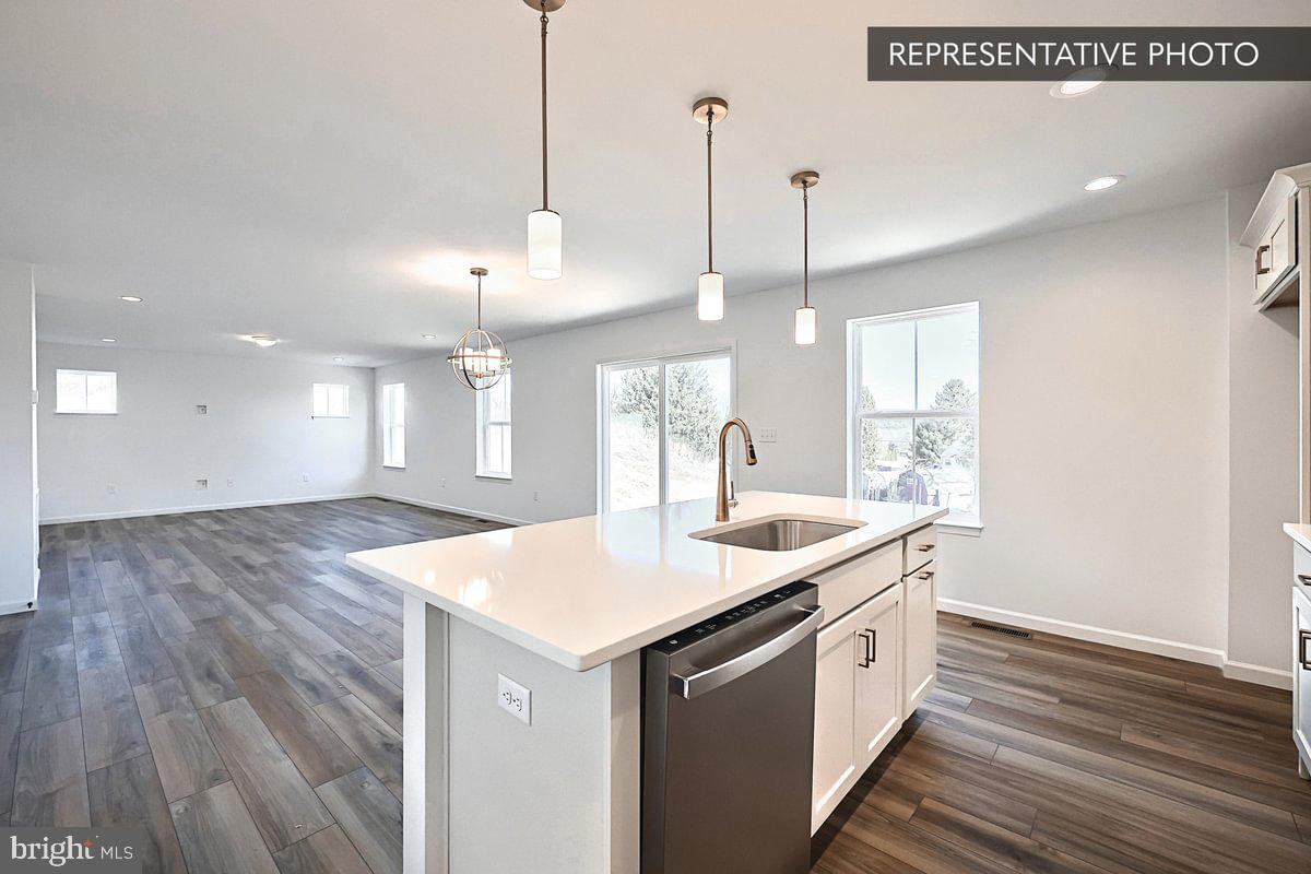 DEERFIELD ESTATES - Residential