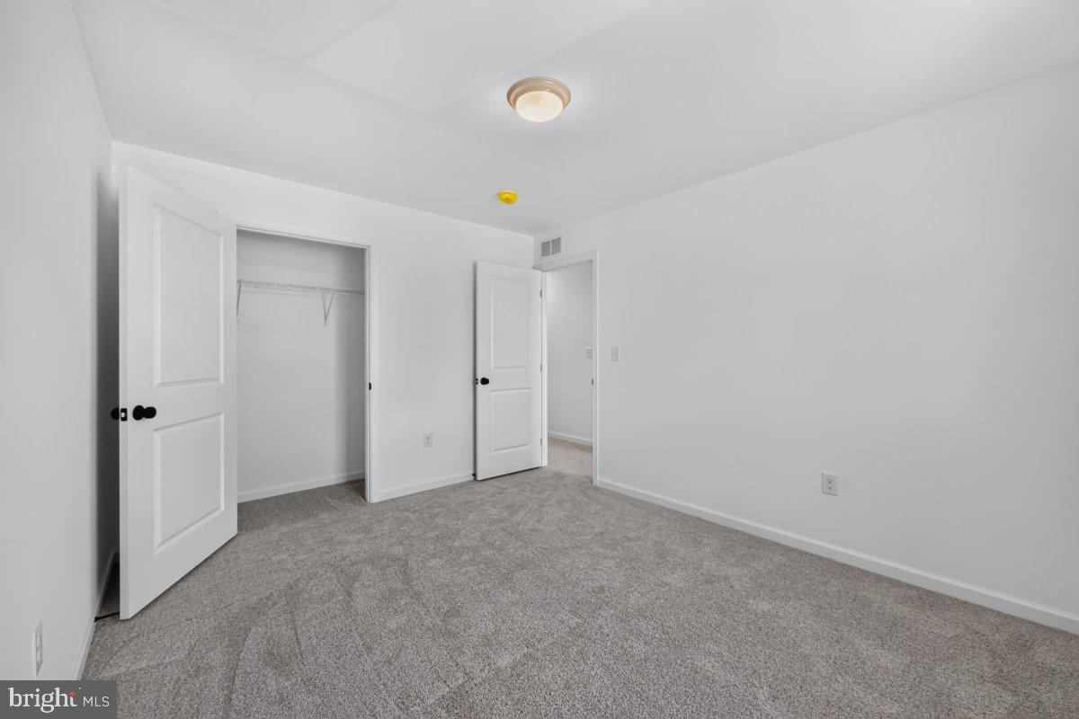DEERFIELD ESTATES - Residential