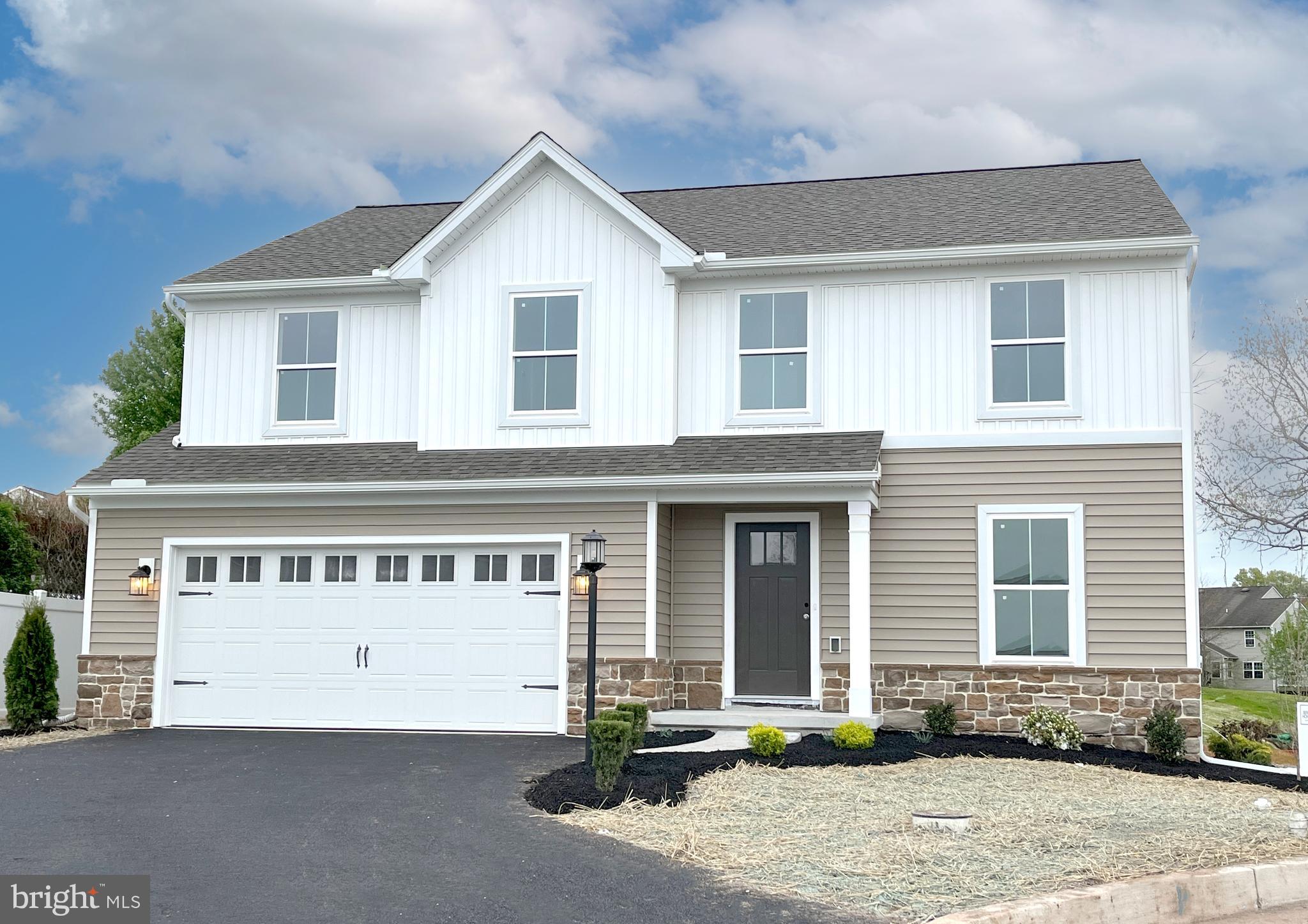 DEERFIELD ESTATES - Residential