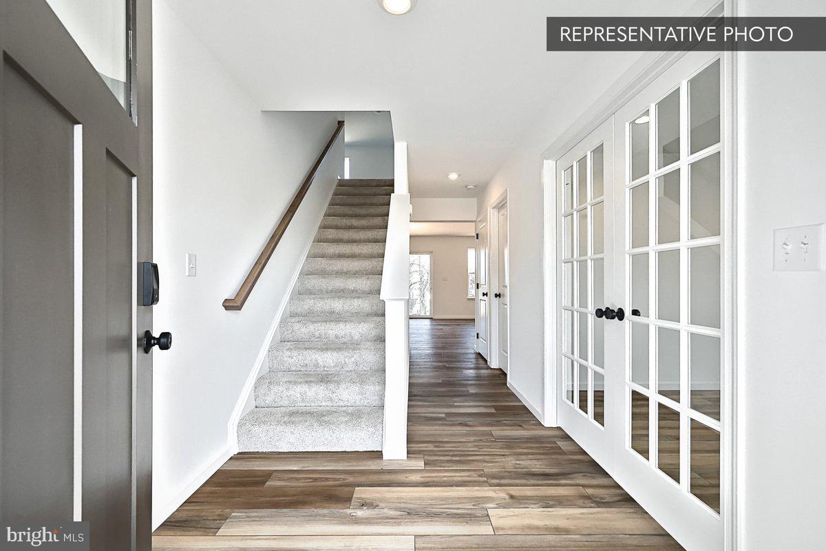 DEERFIELD ESTATES - Residential
