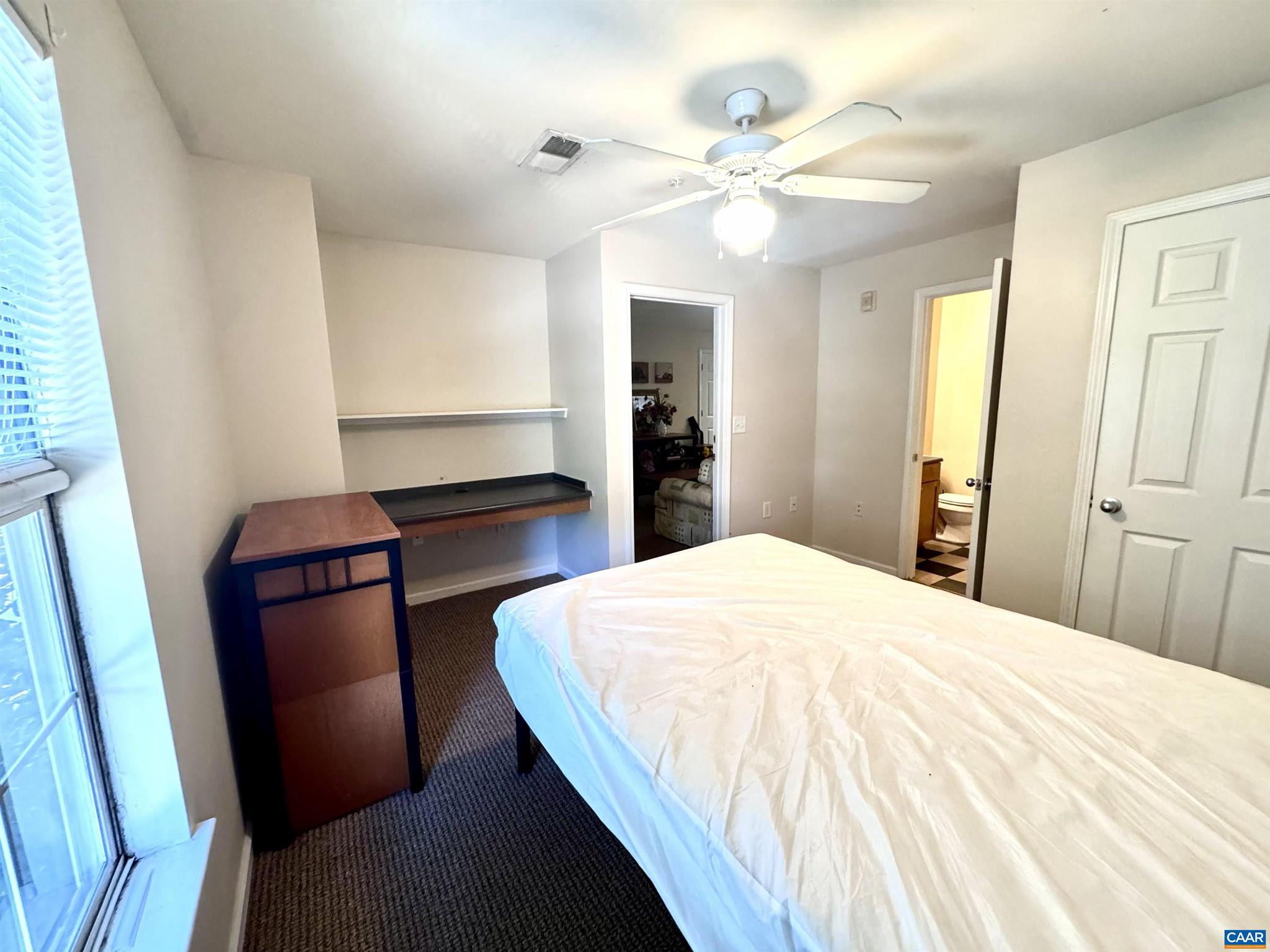 EAGLES LANDING - Residential