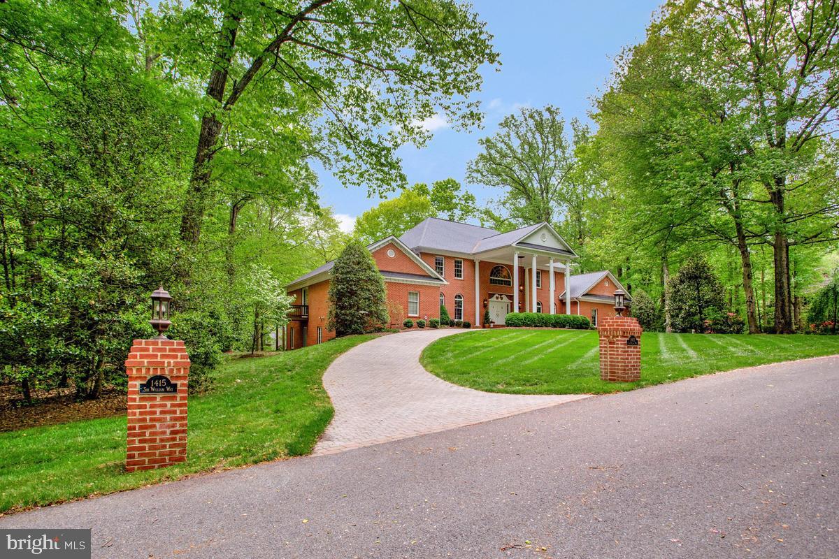 CRANBERRY WOODS - Residential