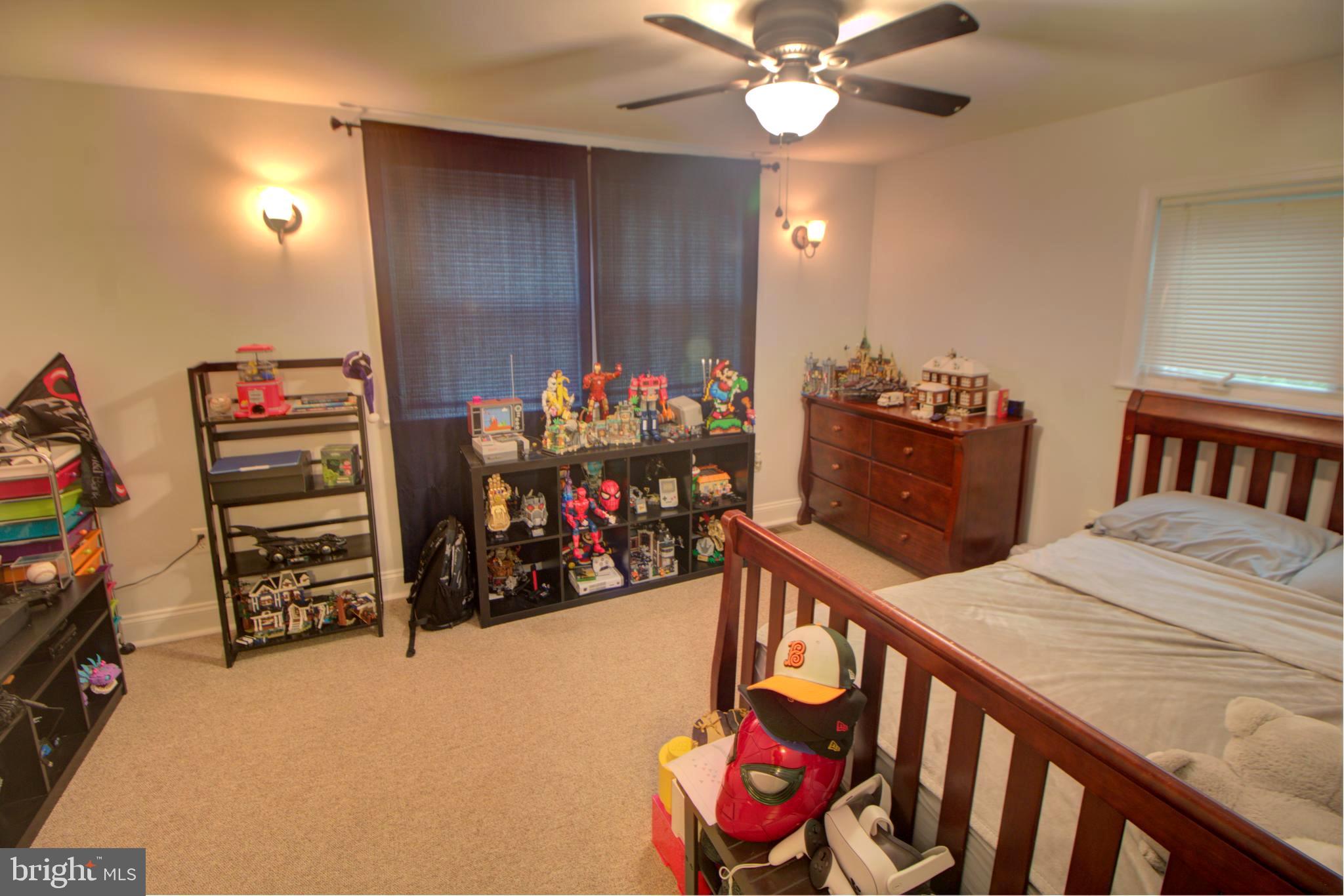 RIVERVIEW - Residential
