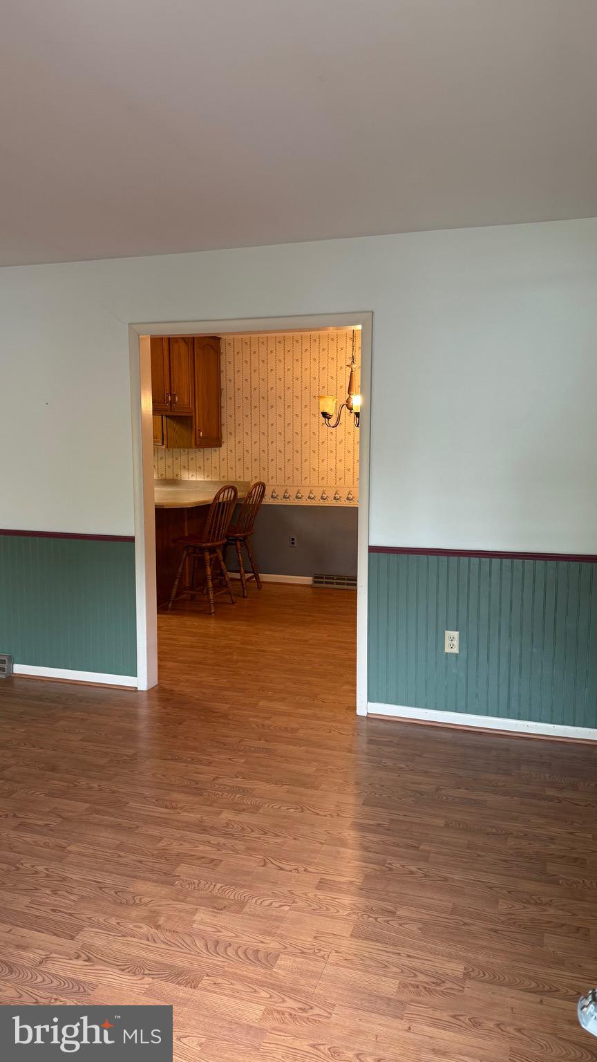 SUNSET ACRES - Residential