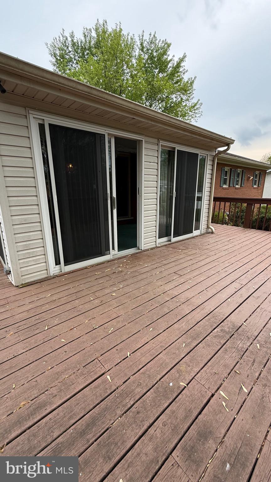 SUNSET ACRES - Residential