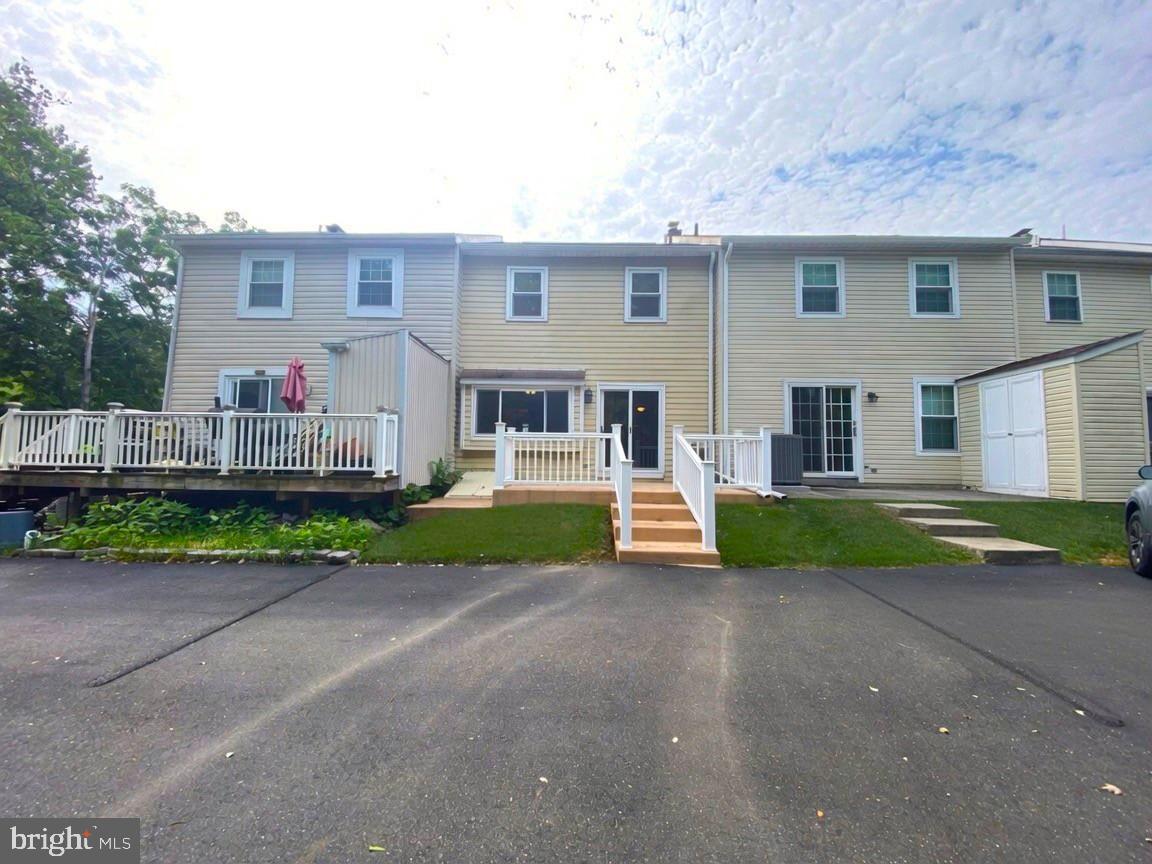 STONY CREEK - Residential