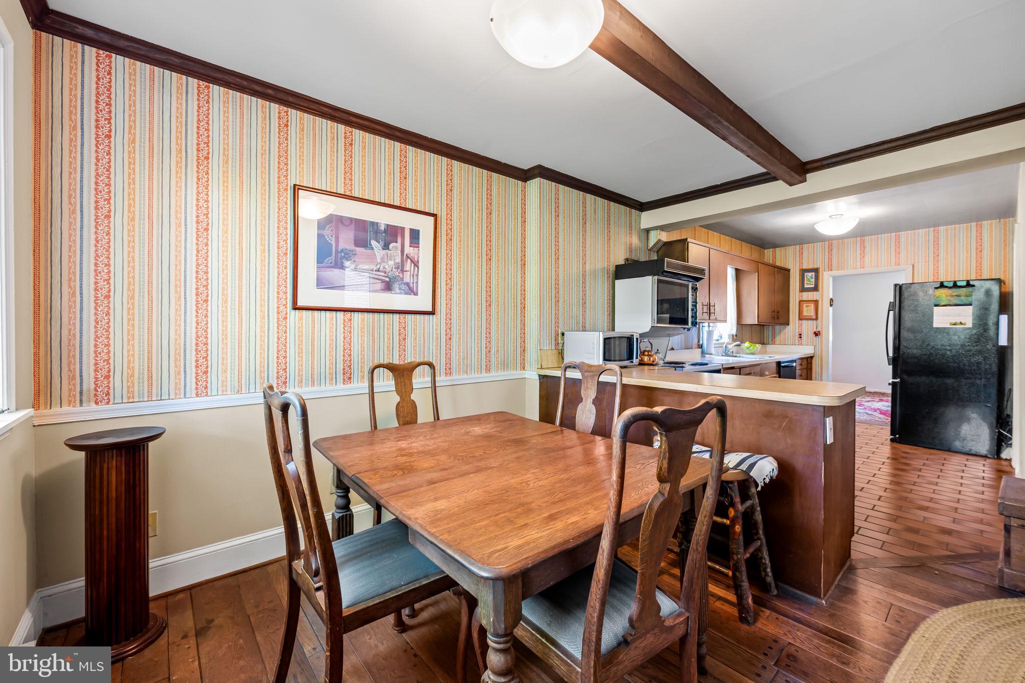 LUTHERVILLE - Residential