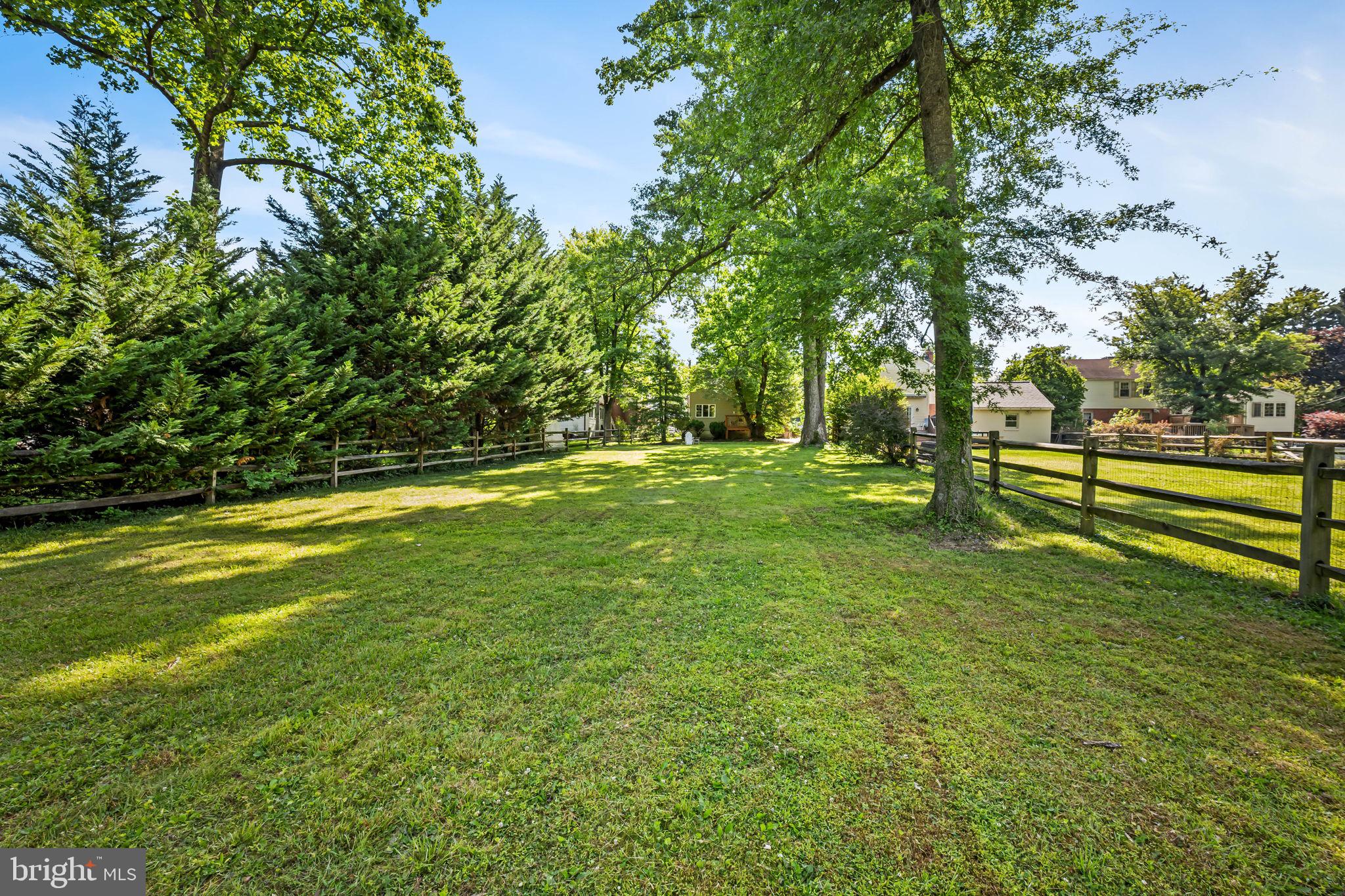 LUTHERVILLE - Residential