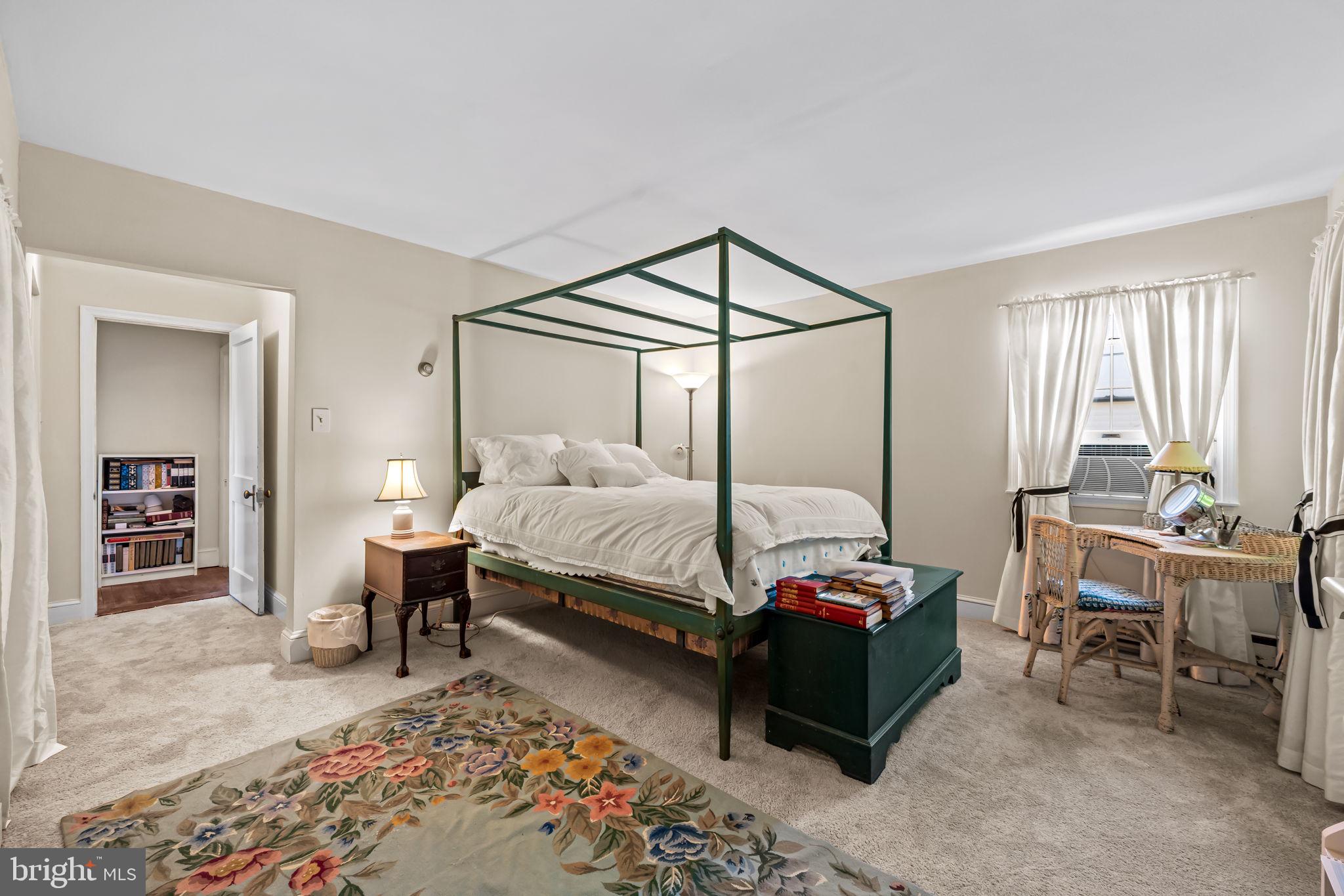 LUTHERVILLE - Residential