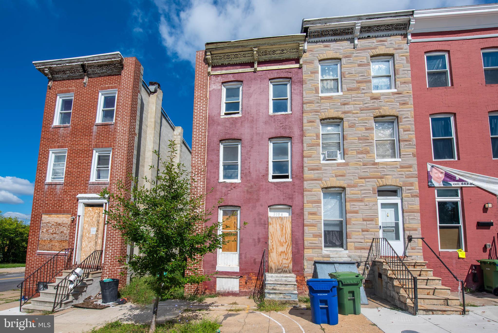 BROADWAY EAST - Residential