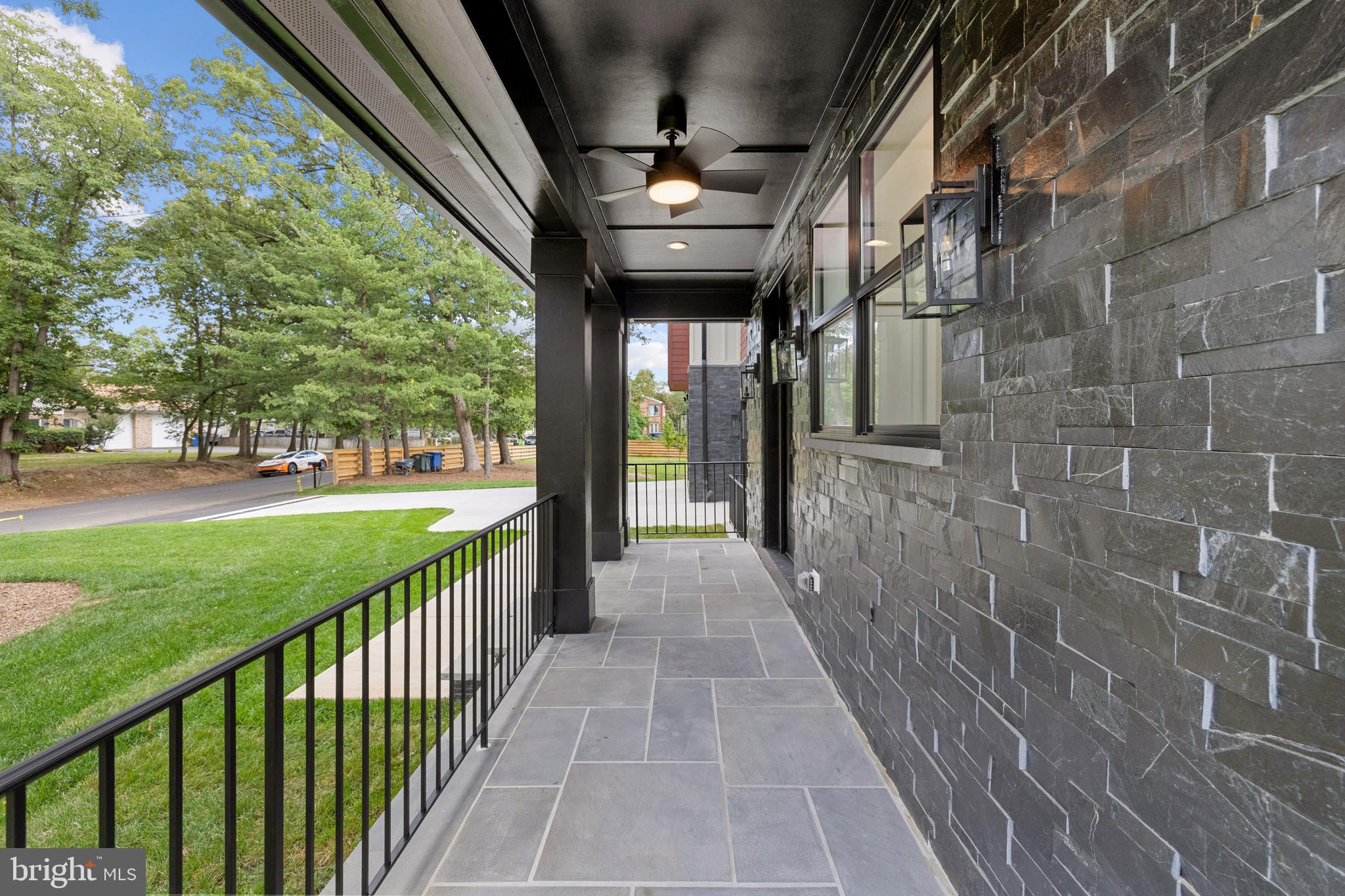 NEAR FALLS CHURCH - Residential