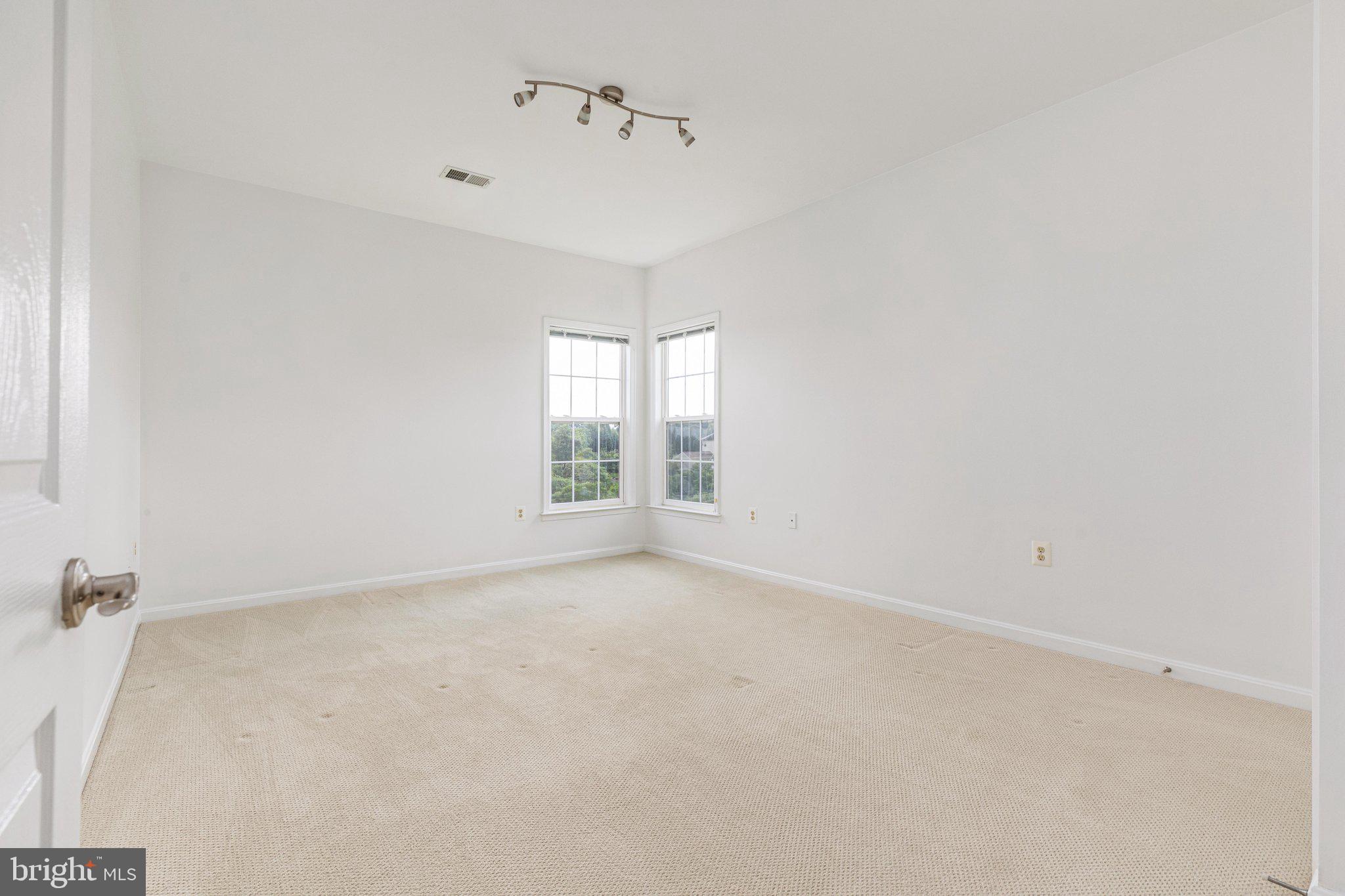 ROSE HILL - Residential
