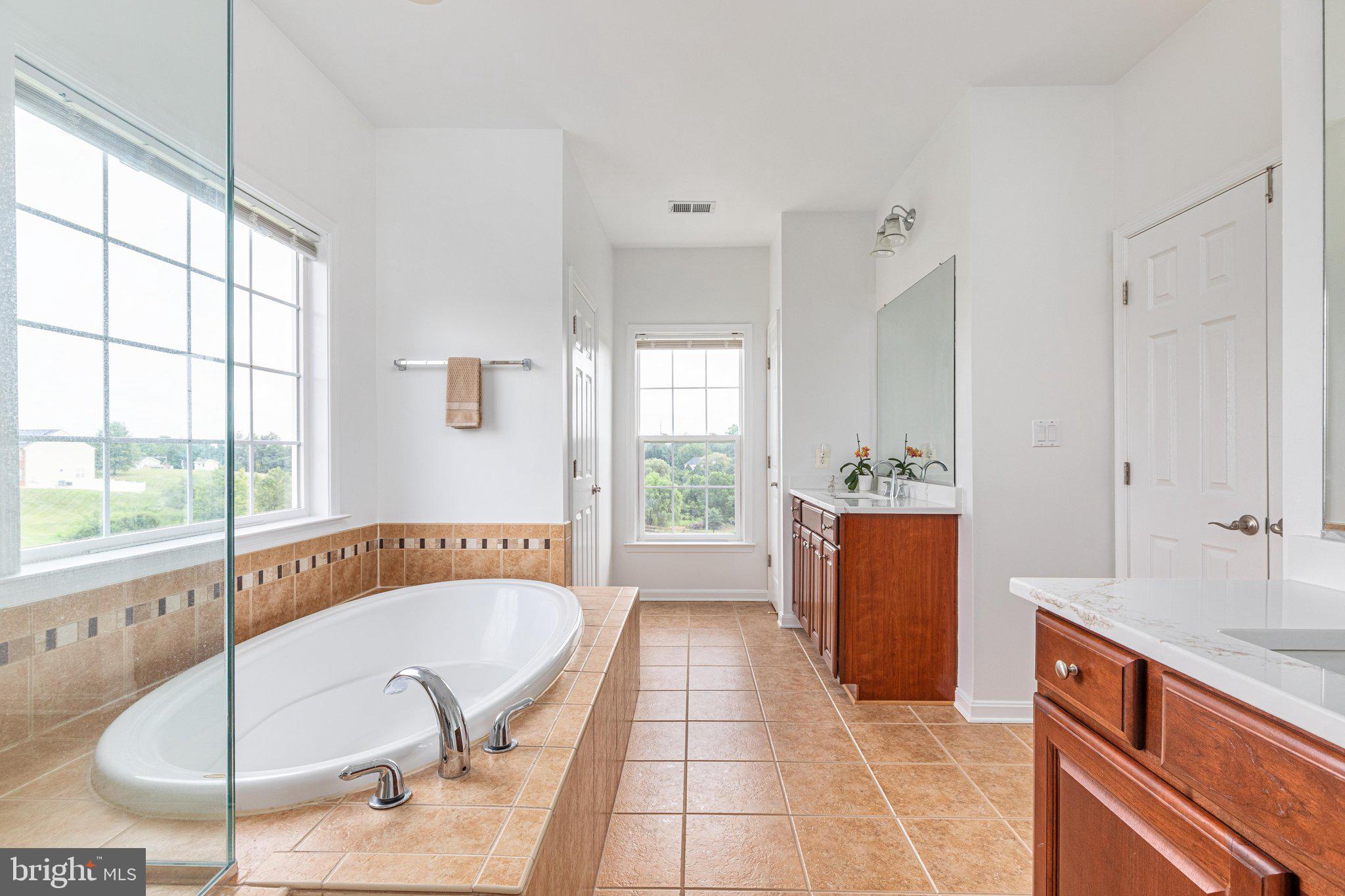 ROSE HILL - Residential