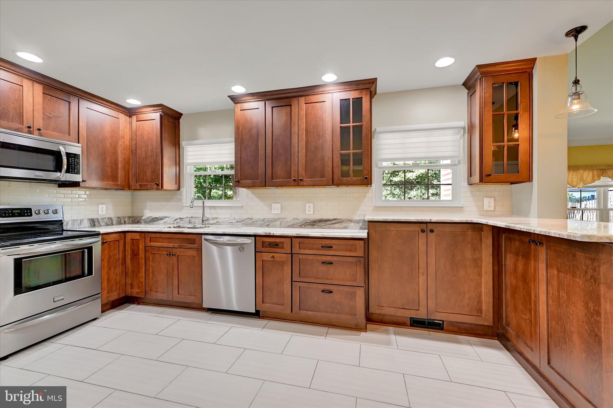 STEWARTS LANDING - Residential