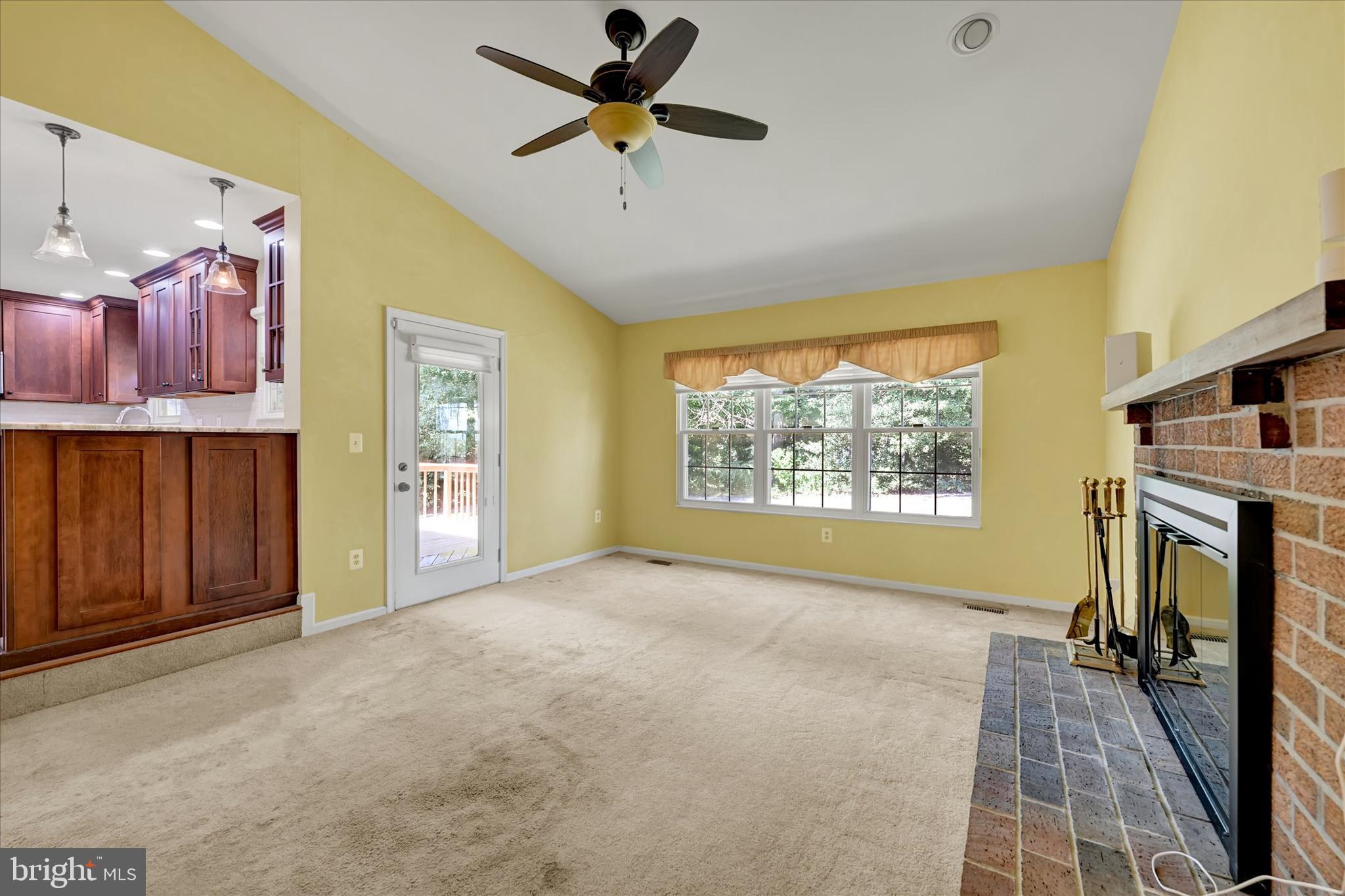 STEWARTS LANDING - Residential