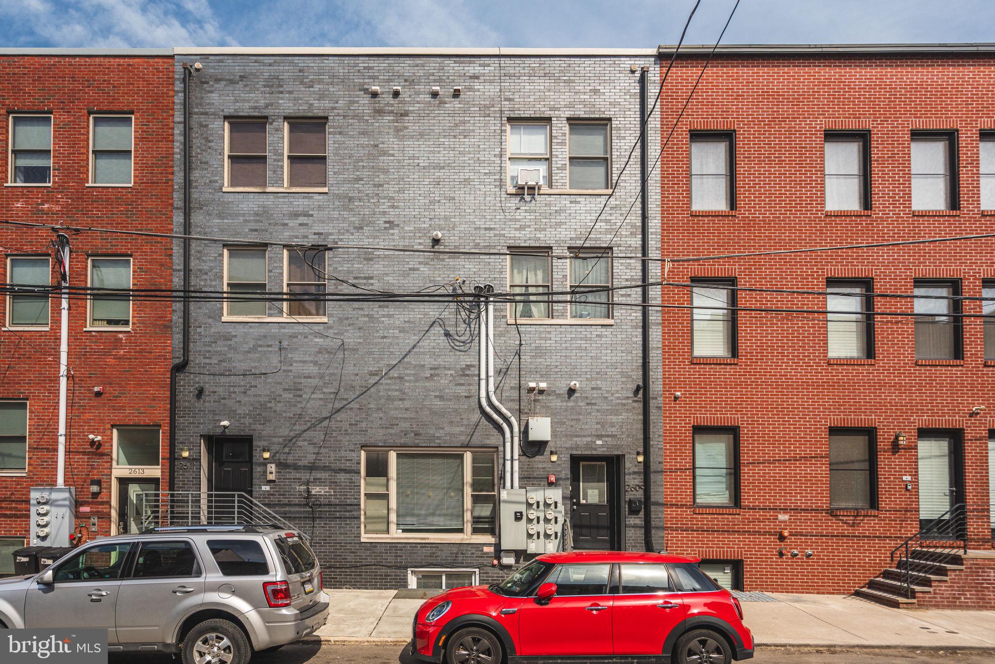 POINT BREEZE - Residential Income