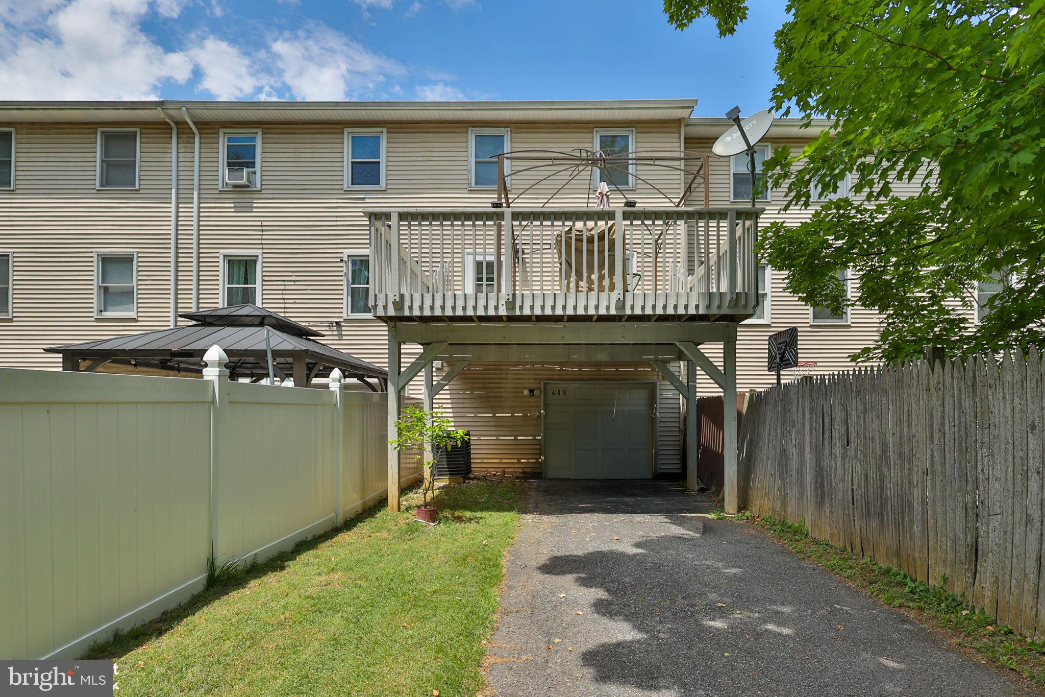 MONOCACY VILLAGE - Residential