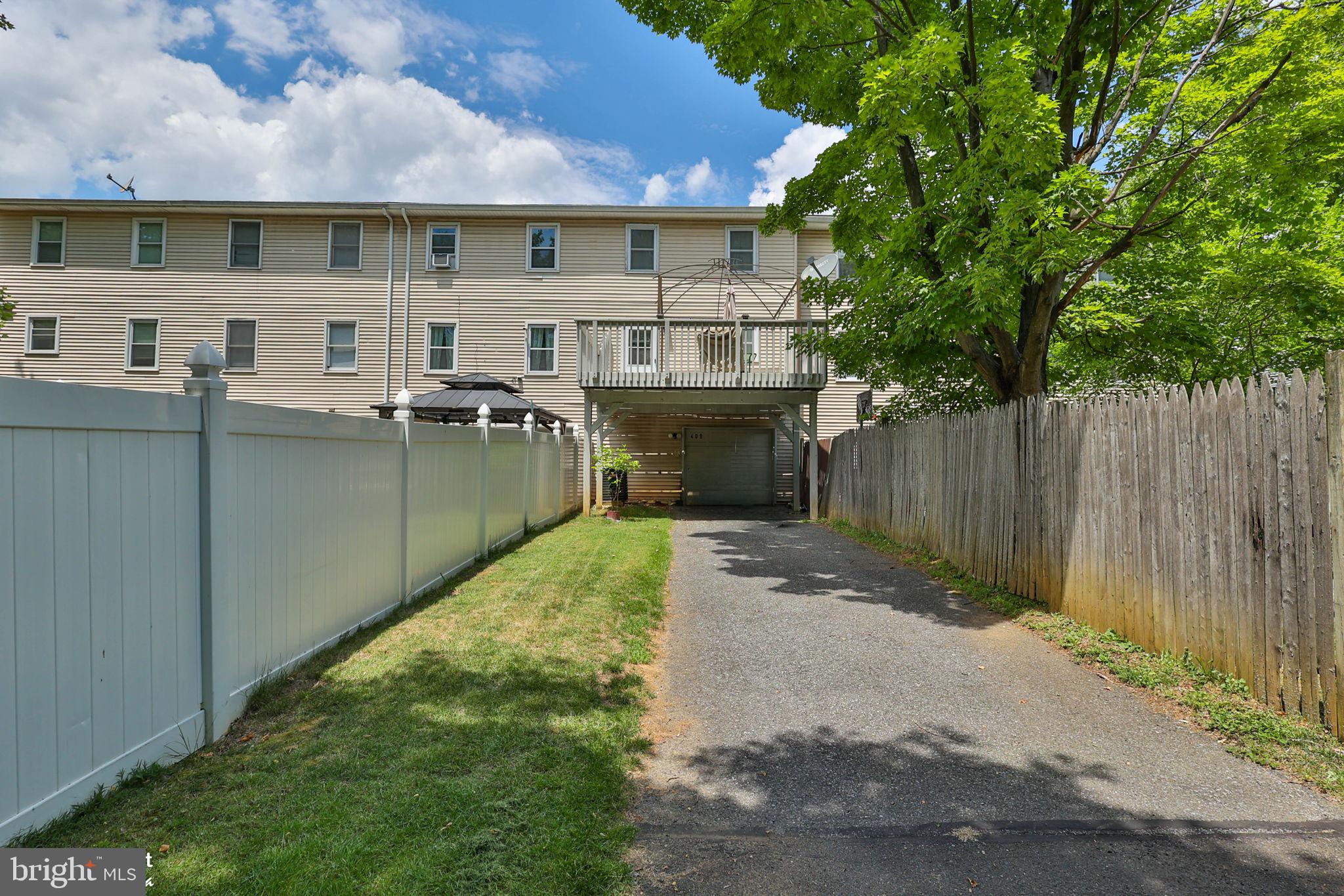 MONOCACY VILLAGE - Residential