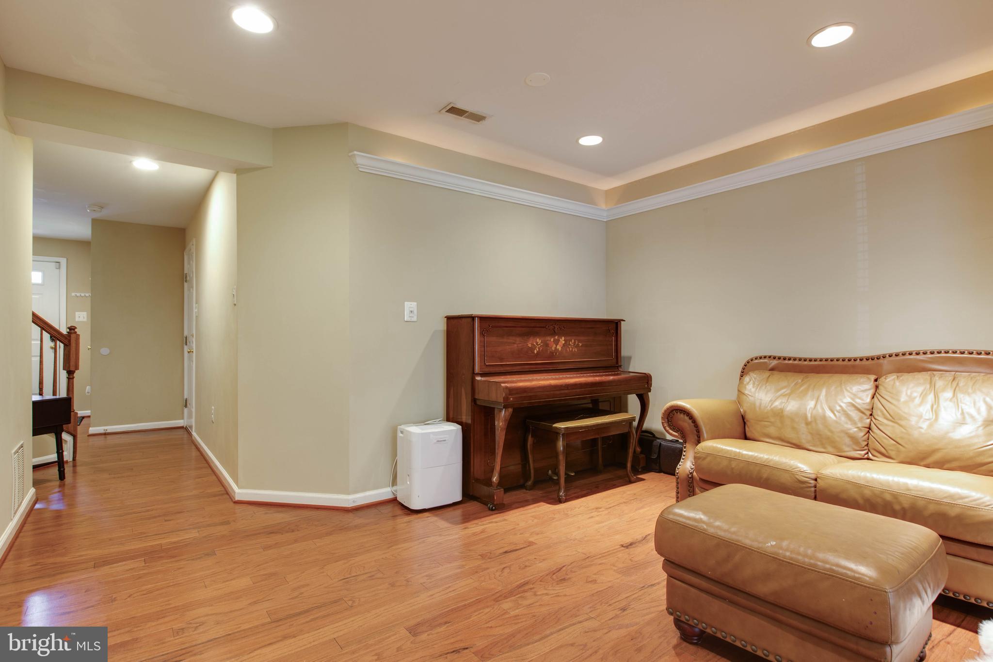 WAVERLY WOODS - Residential