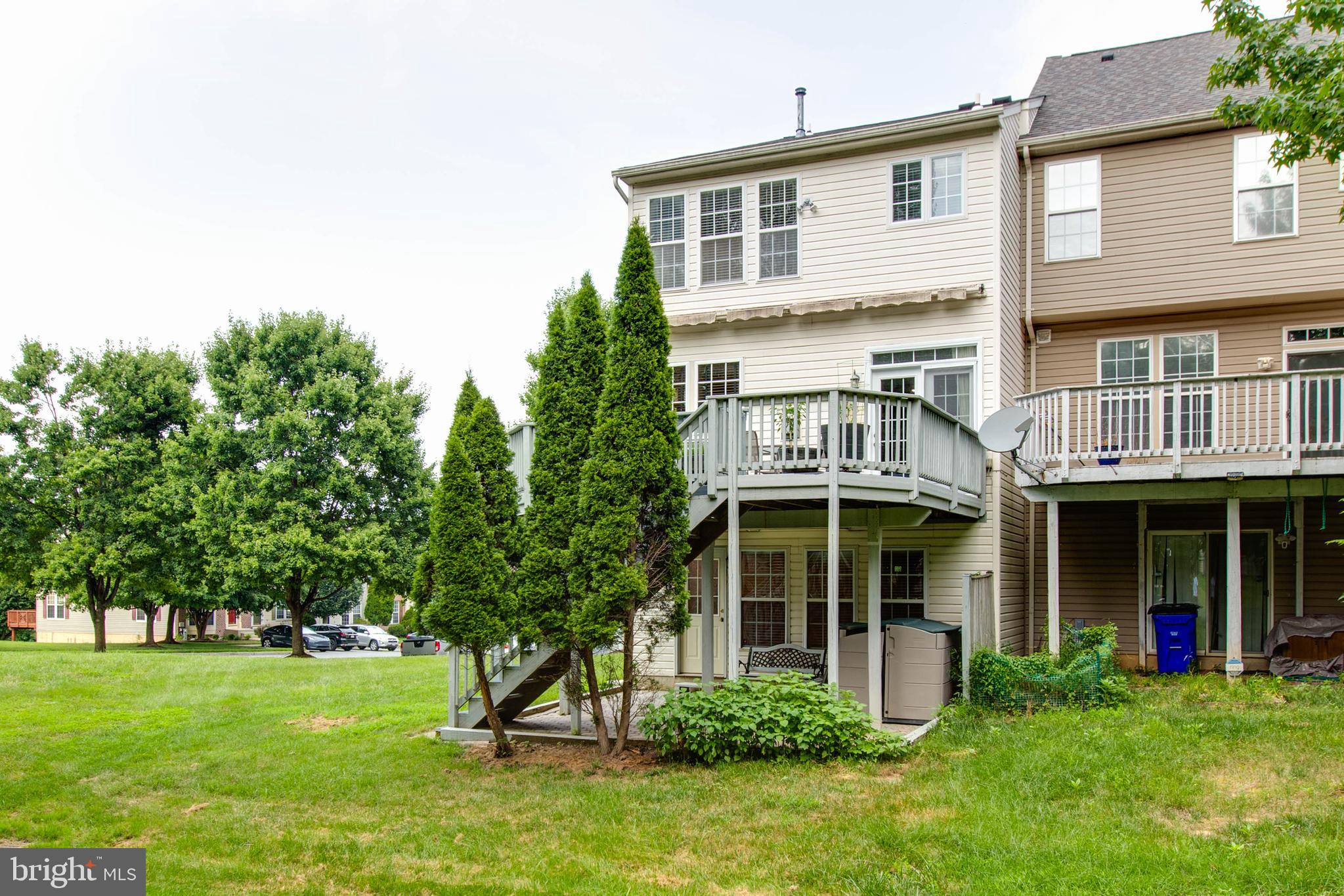 WAVERLY WOODS - Residential