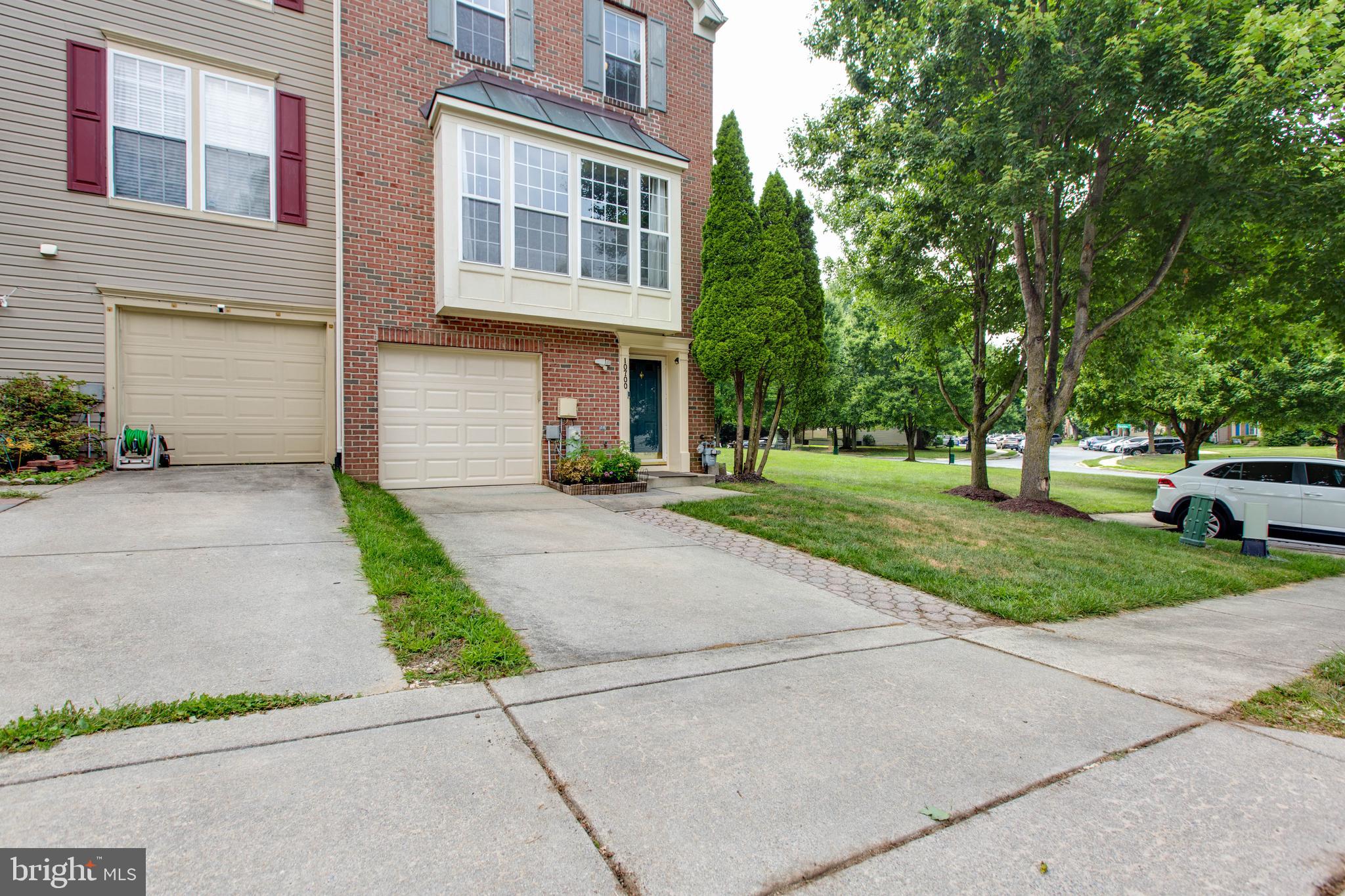 WAVERLY WOODS - Residential