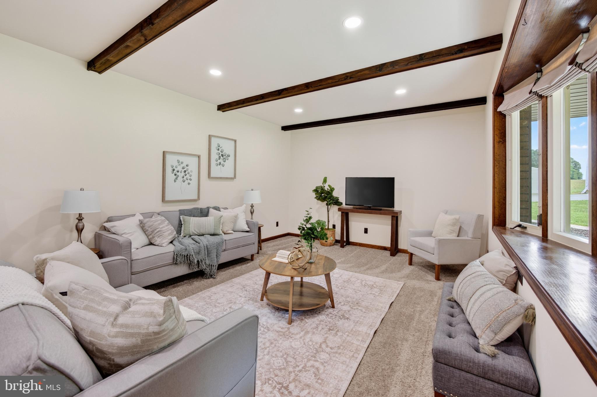 HAMPSTEAD - Residential